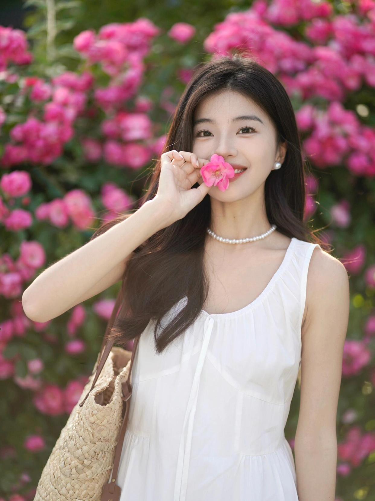 花墙拍照姿势,掌握这些拍照技巧,轻松随意又好看出片