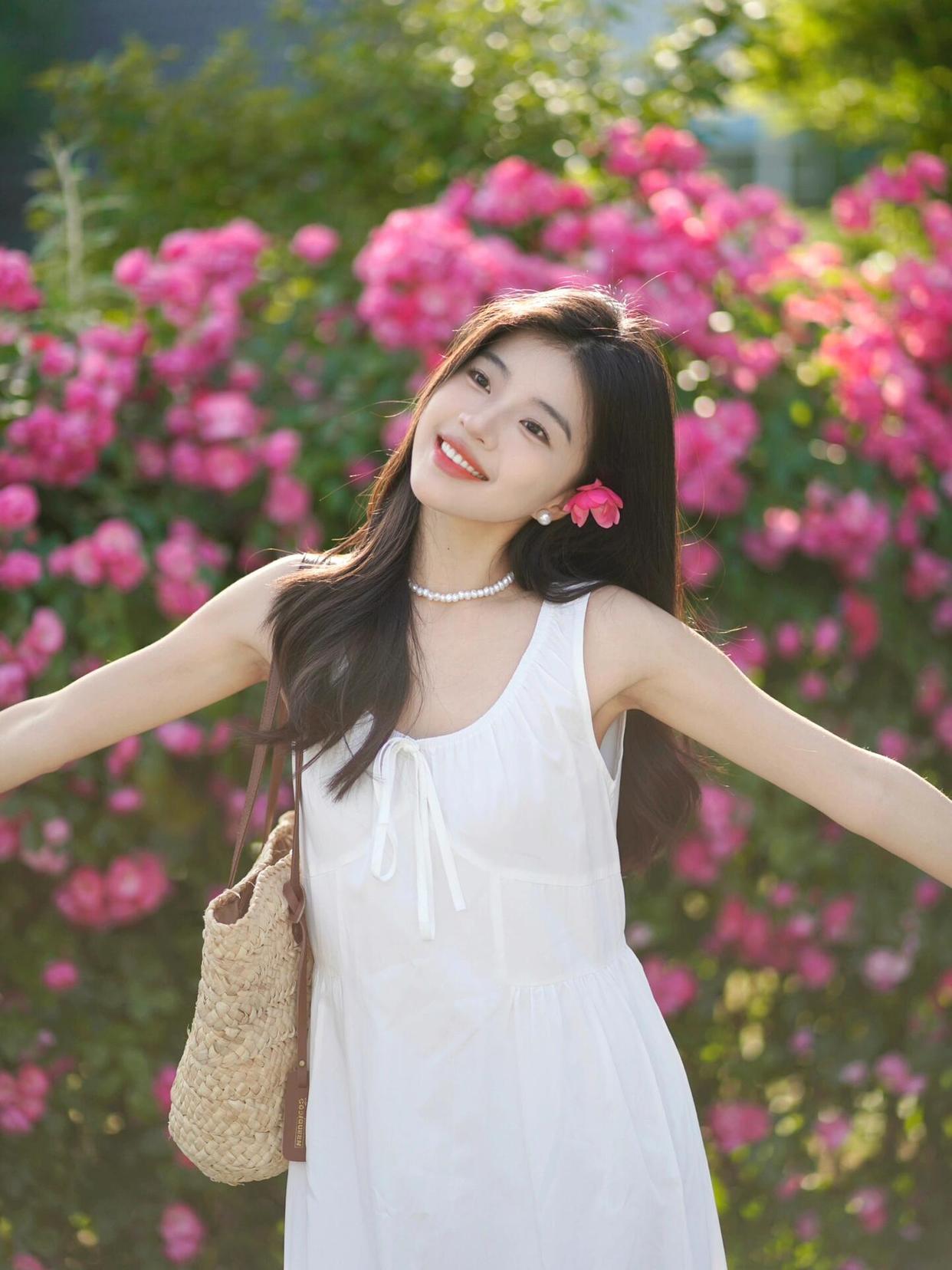 花墙拍照姿势,掌握这些拍照技巧,轻松随意又好看出片