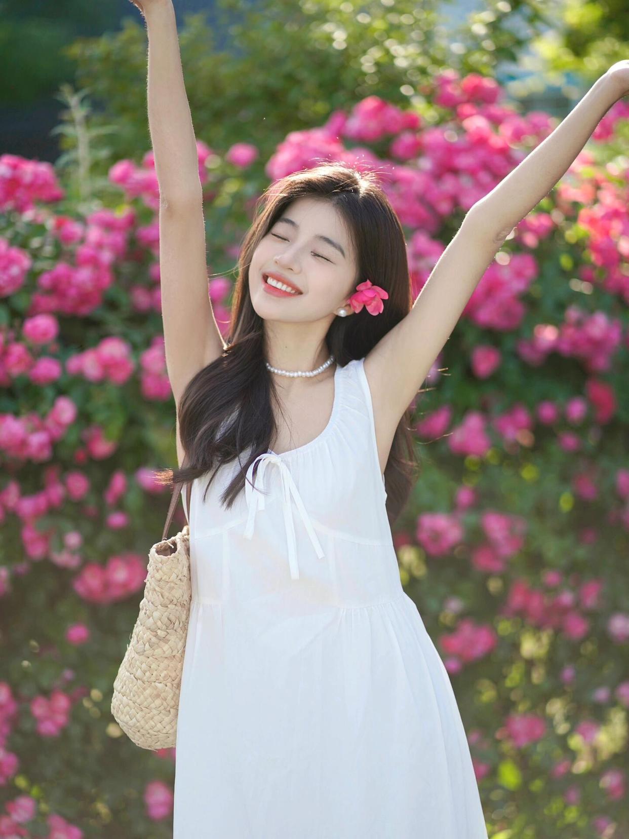 花墙拍照姿势,掌握这些拍照技巧,轻松随意又好看出片