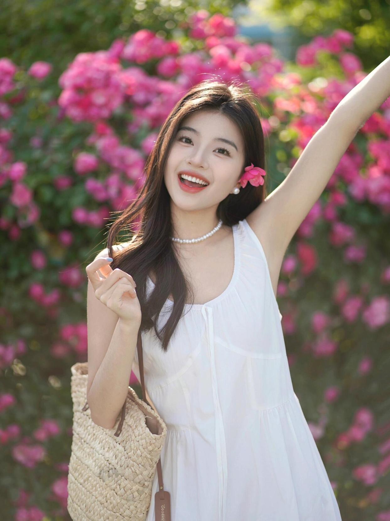 花墙拍照姿势,掌握这些拍照技巧,轻松随意又好看出片