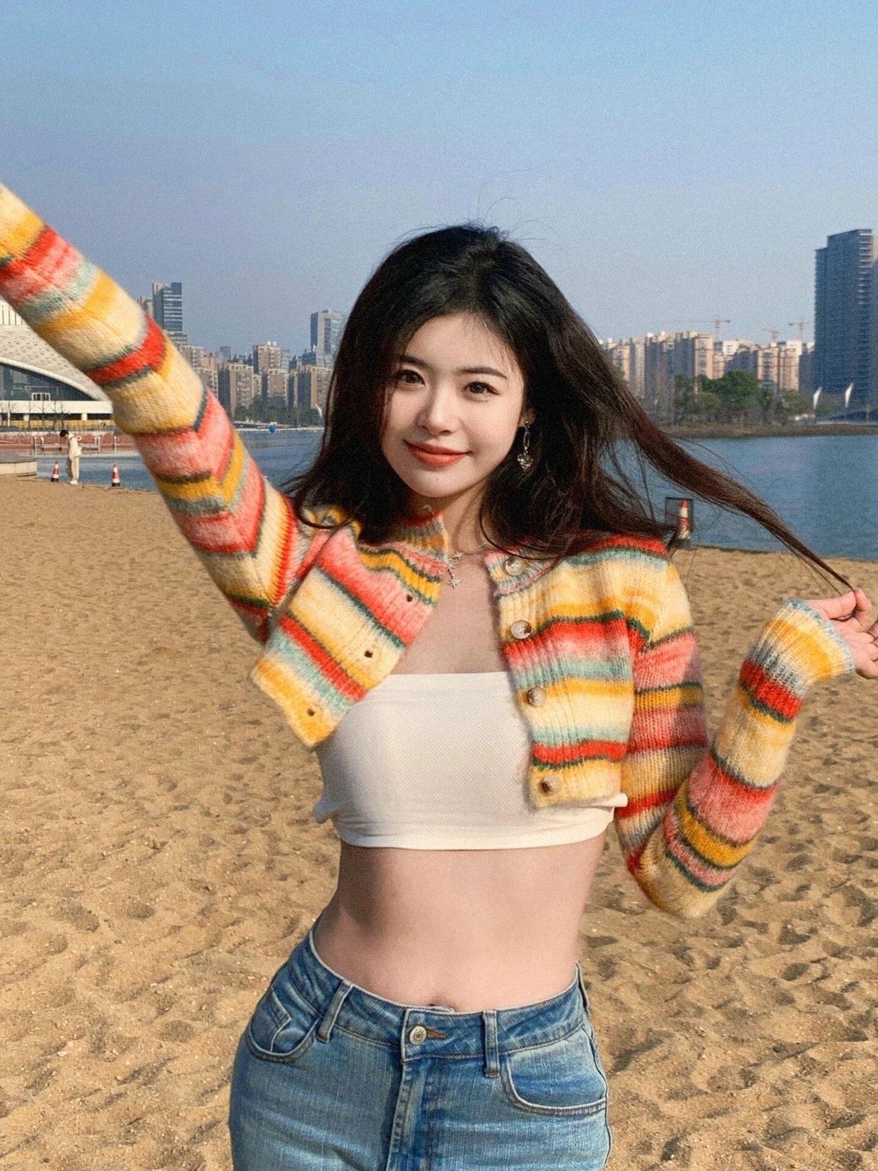 拍照手要怎么放,试试这9个技巧,照片自然又好看