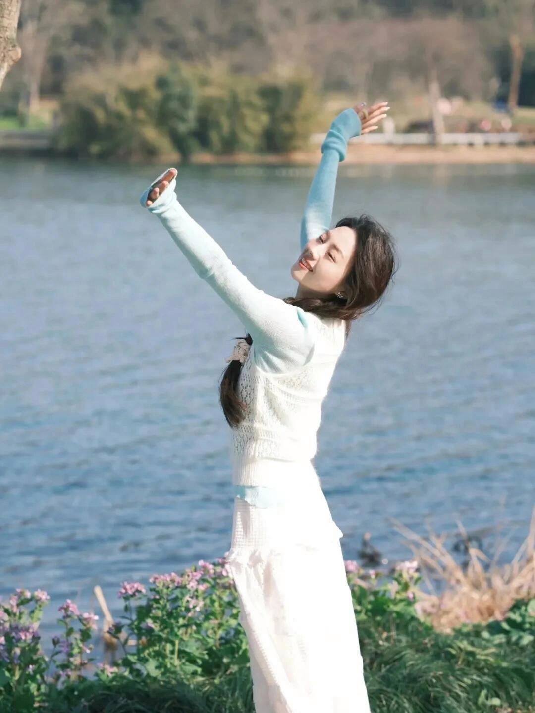 花海拍照怎么拍,掌握这些拍照技巧,花海拍照美美的