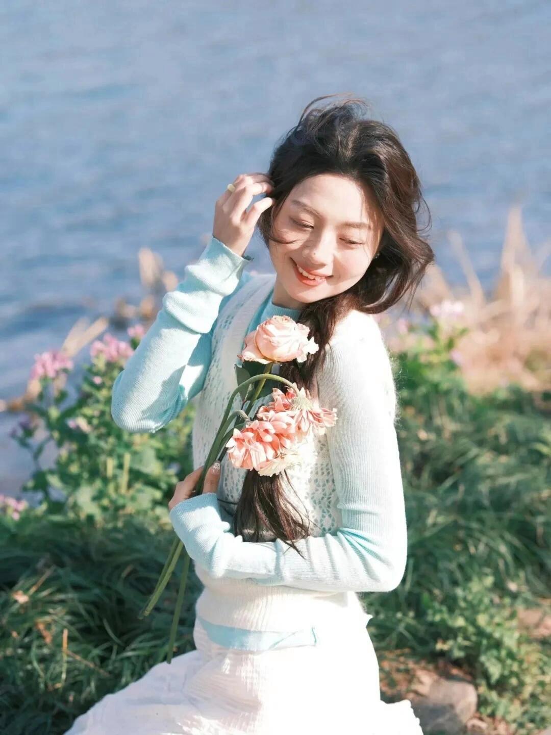 花海拍照怎么拍,掌握这些拍照技巧,花海拍照美美的