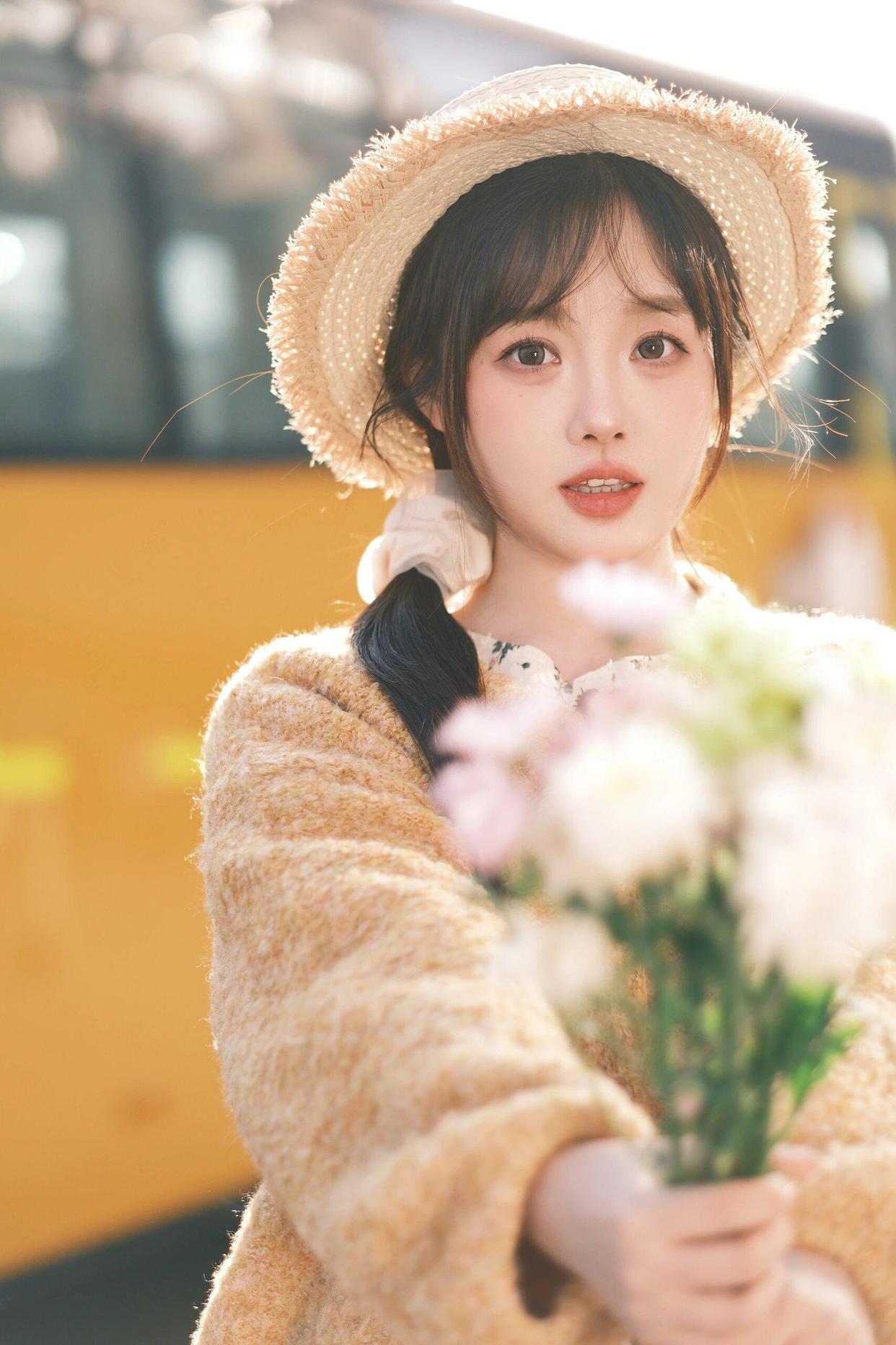 手拿花拍照,掌握几个拍照技巧,手拿花轻松拍美照