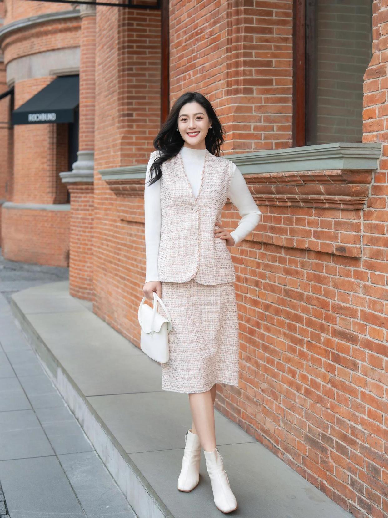 日常拍照,如何摆姿势更加分?7个动作拍照气质漂亮又落落大方