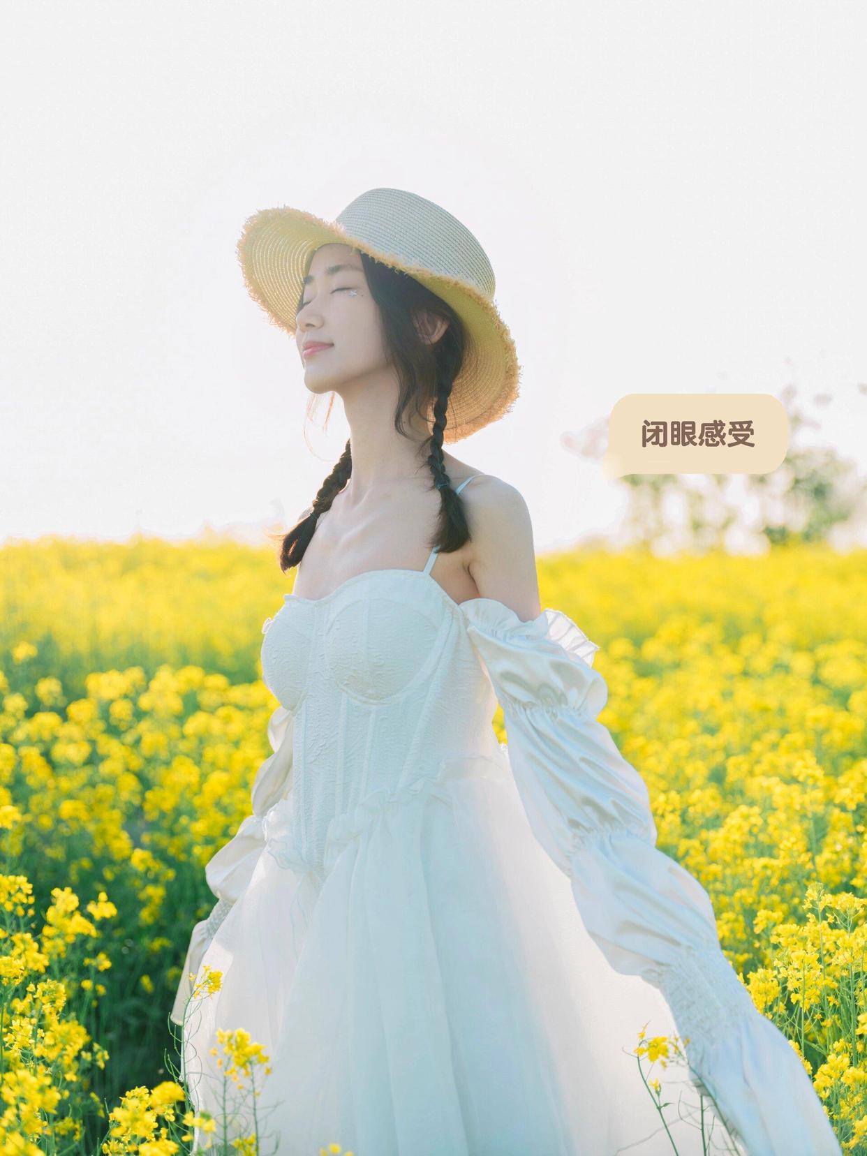 14个油菜花拍照姿势,油菜花这样拍,好看又有氛围感