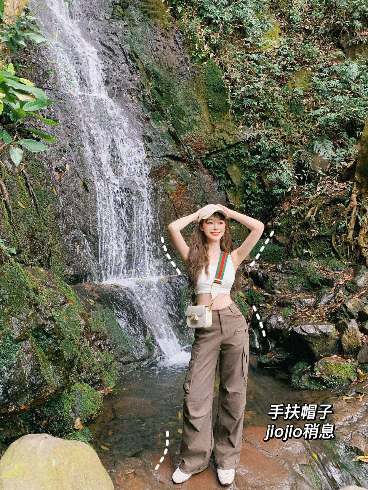 爬山、徒步怎么拍,9个姿势,轻松拿捏自然好看照片