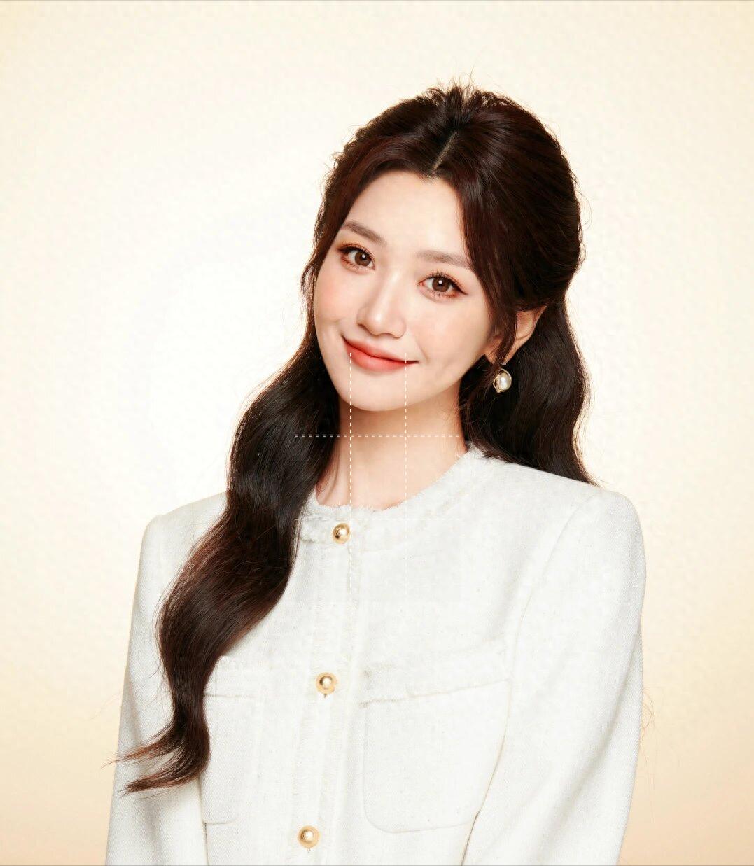 12个关于笑的拍照姿势,拍照这样笑,笑容让人忘不掉