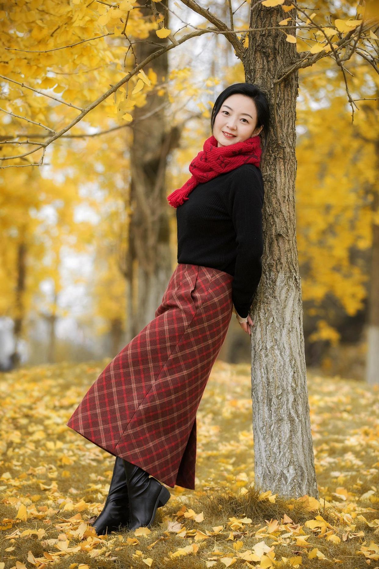 姐姐拍照，这些简洁利落的姿势，拍照落落大方很优雅