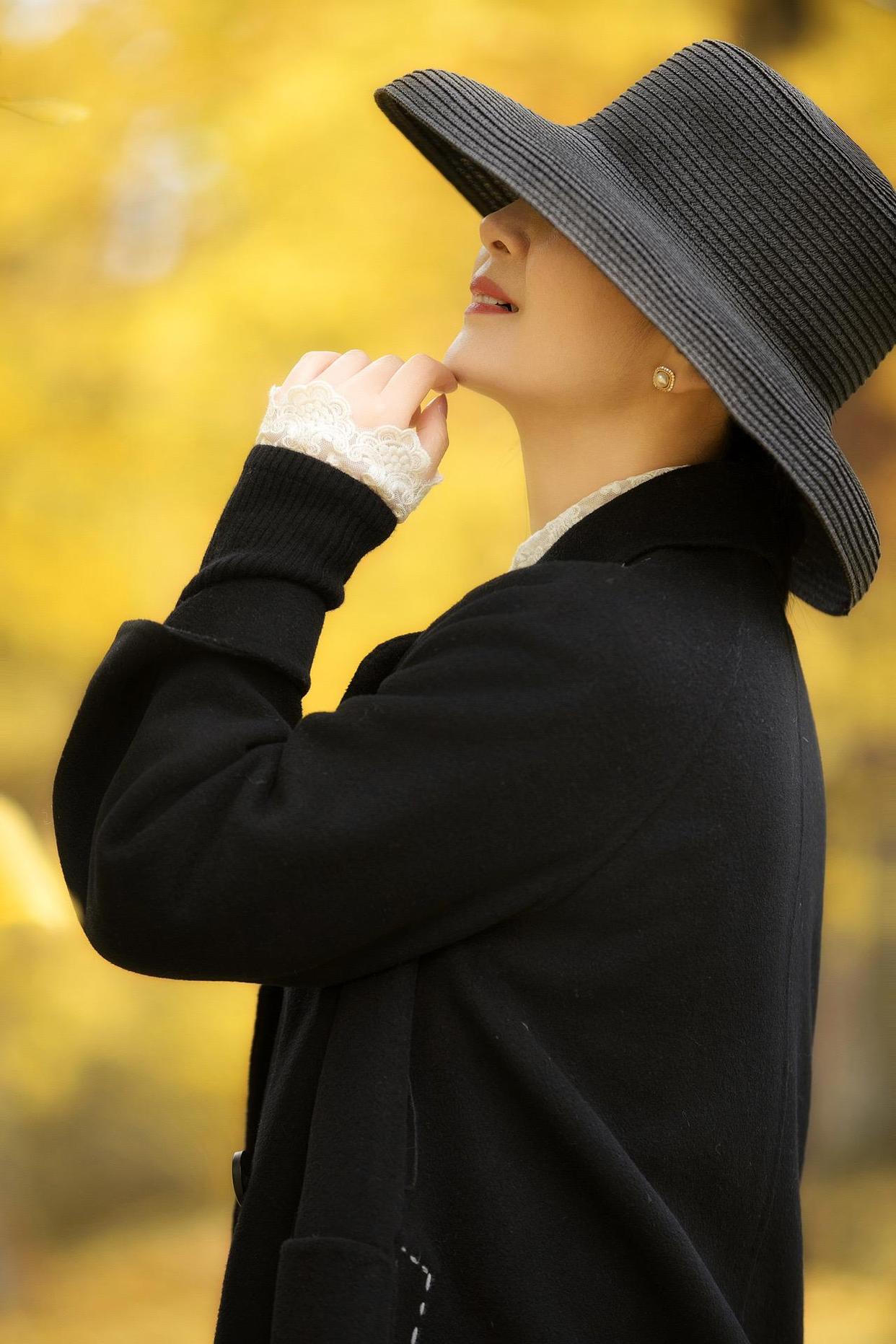 姐姐拍照，这些简洁利落的姿势，拍照落落大方很优雅