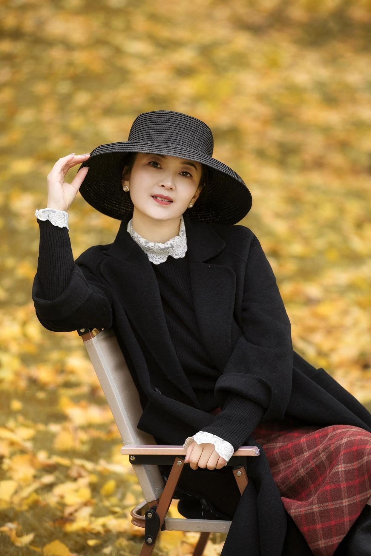 姐姐拍照，这些简洁利落的姿势，拍照落落大方很优雅