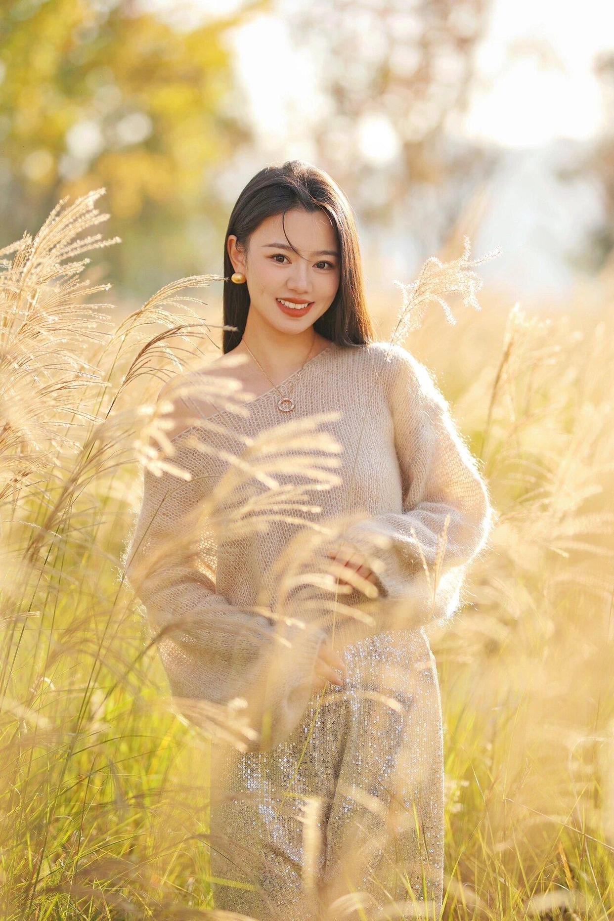 8个通用拍照姿势,简约好学,拍照上镜自然又好看