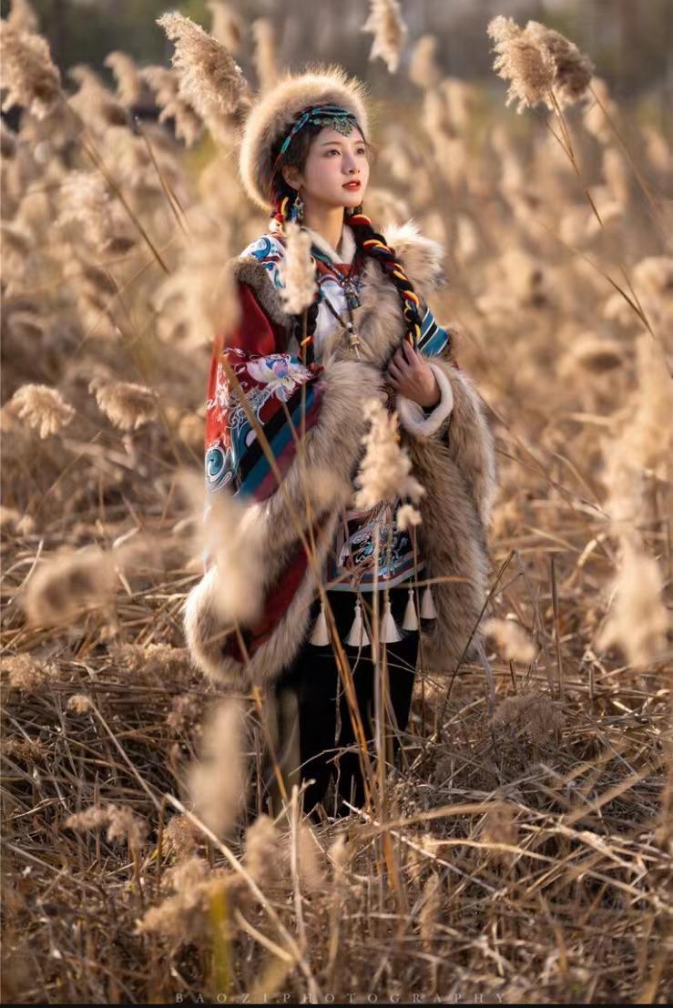 芦苇荡里拍人像,7个技巧重点学,出片高级人漂亮