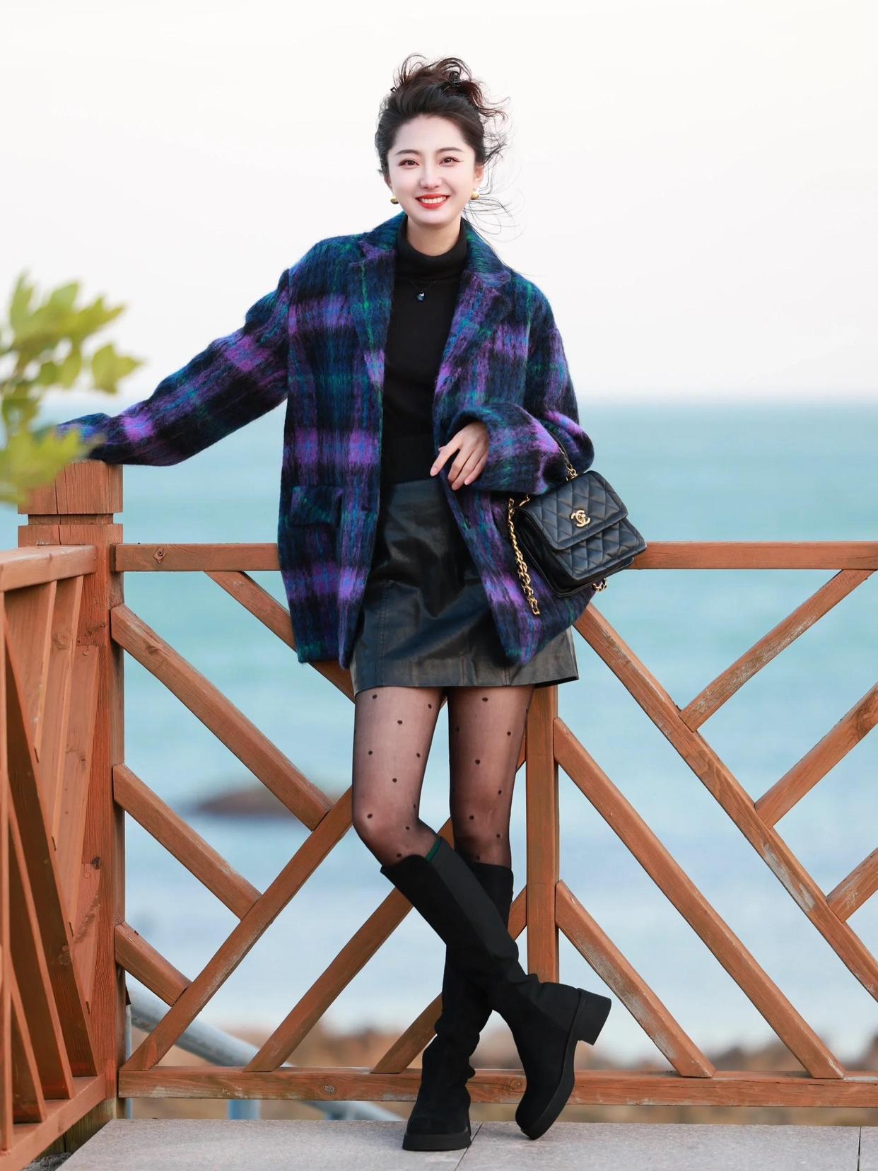 气质姐姐拍照姿势参考,这8个落落大方的姿势,气质优雅很好看