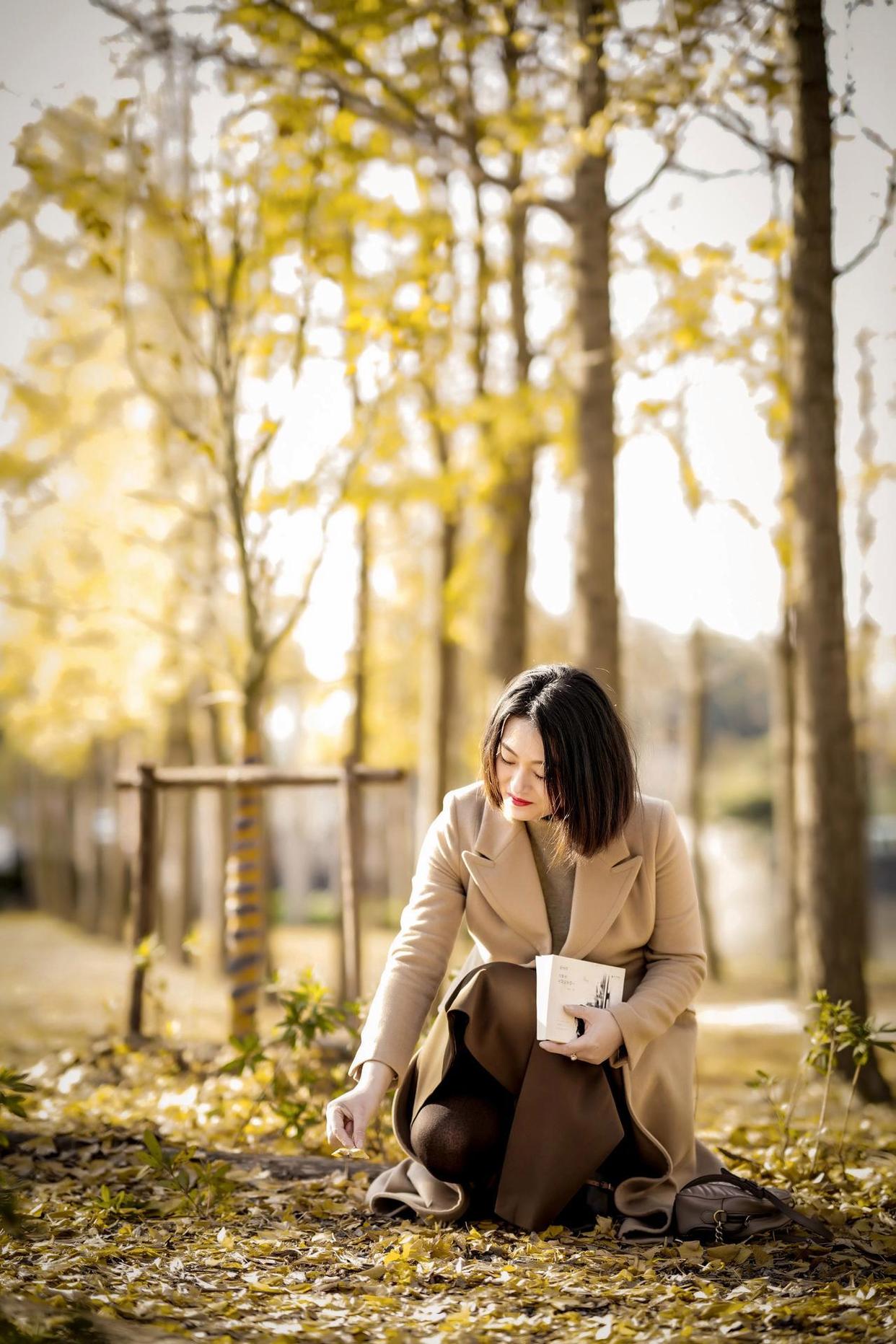 中年女士怎么拍,8个摄影技巧,拍照不尴尬,自然又好看