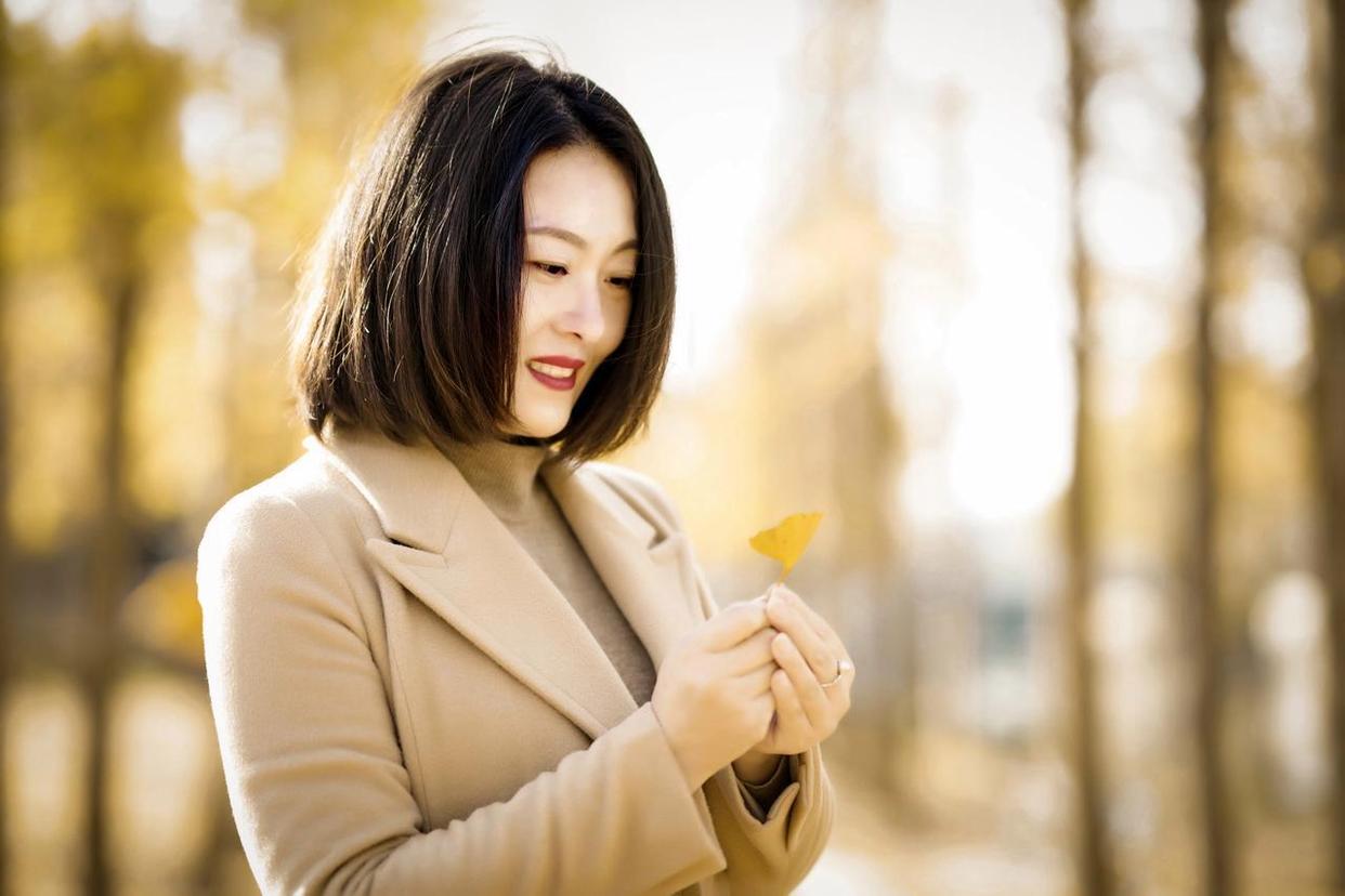 中年女士怎么拍,8个摄影技巧,拍照不尴尬,自然又好看