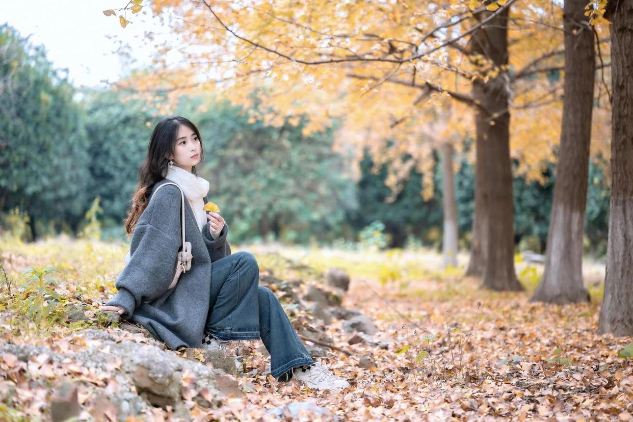 树林里拍写真照,这些技巧要牢记,出片率高人更美