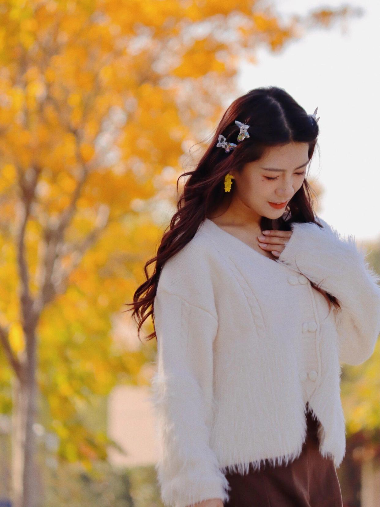 银杏拍照姿势,快学这9个,拍照好看又有氛围感