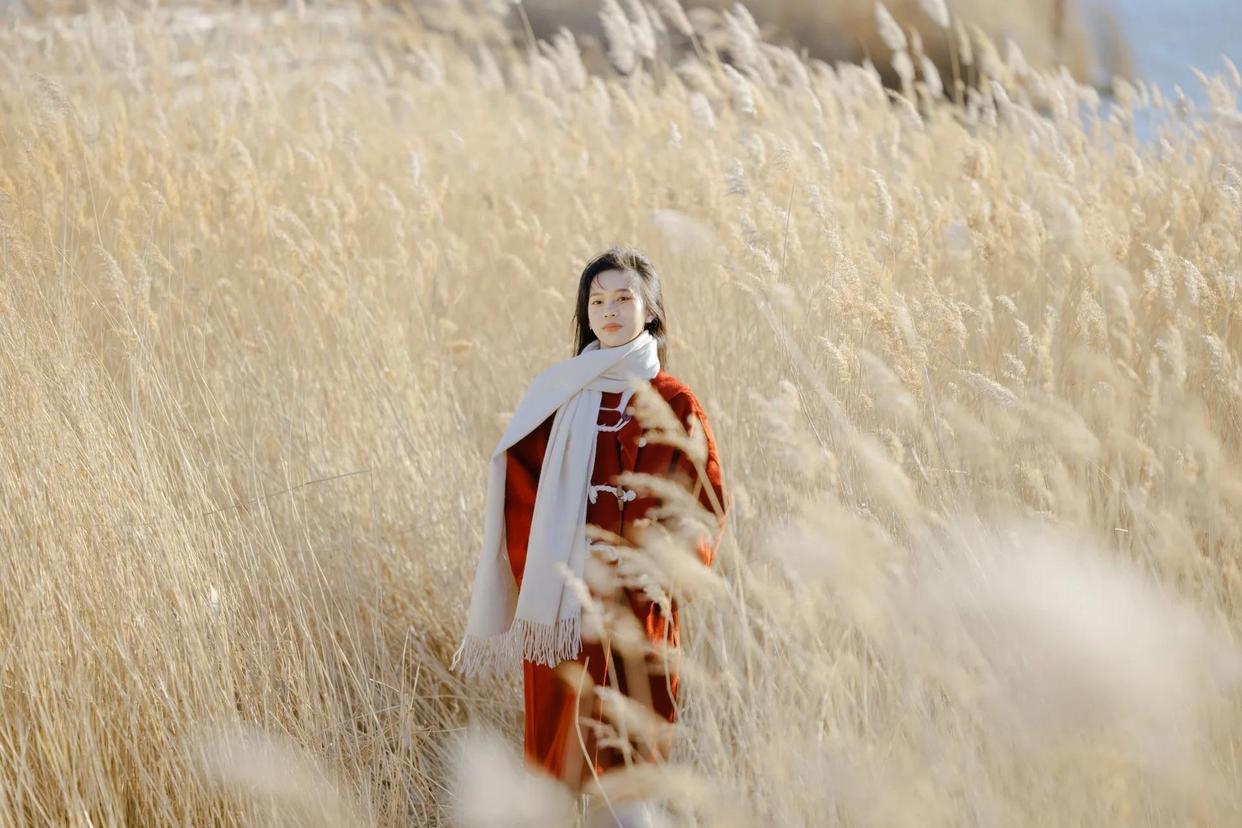 芦苇荡里拍人像,7个技巧重点学,出片高级人漂亮