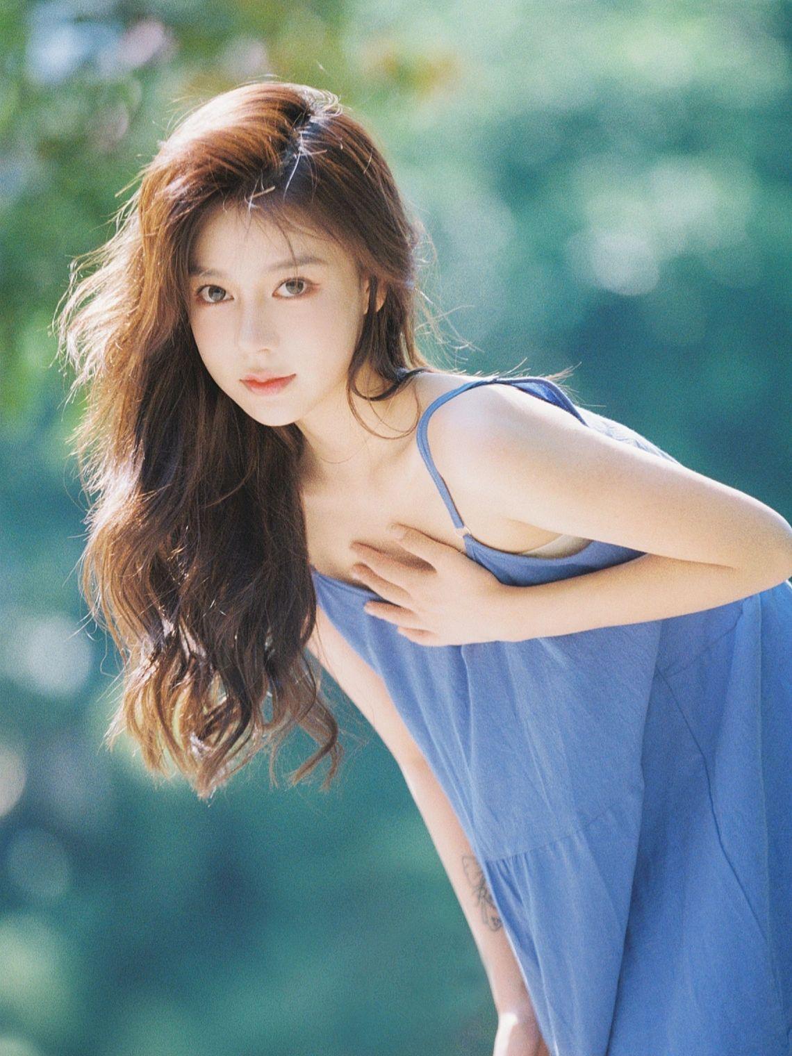 拍照动作集合:20个拍照姿势,掌握起来,拍照上镜又好看