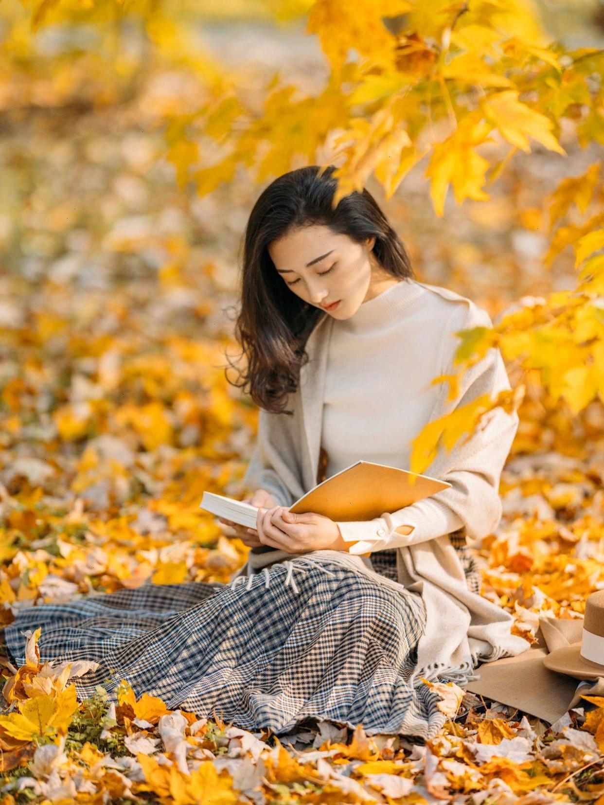 女士拍照有技巧,9个姿势轻松学,自然大方、气质又漂亮