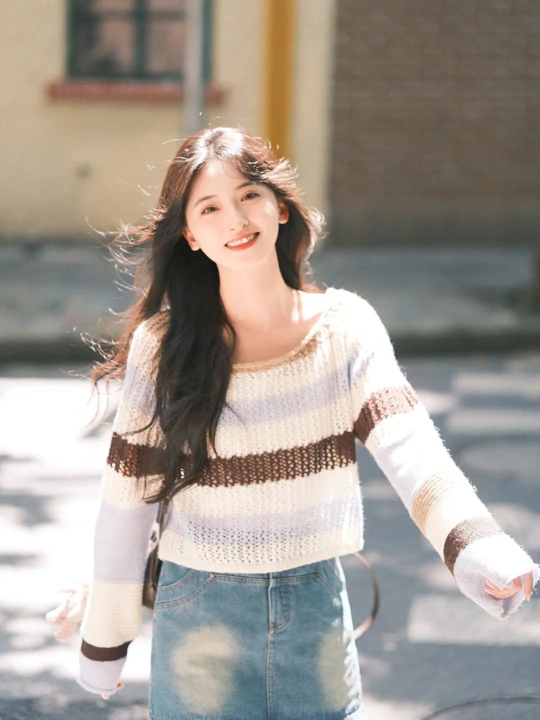 这81个拍照姿势,适合各种场景,在哪里拍照都出片漂亮