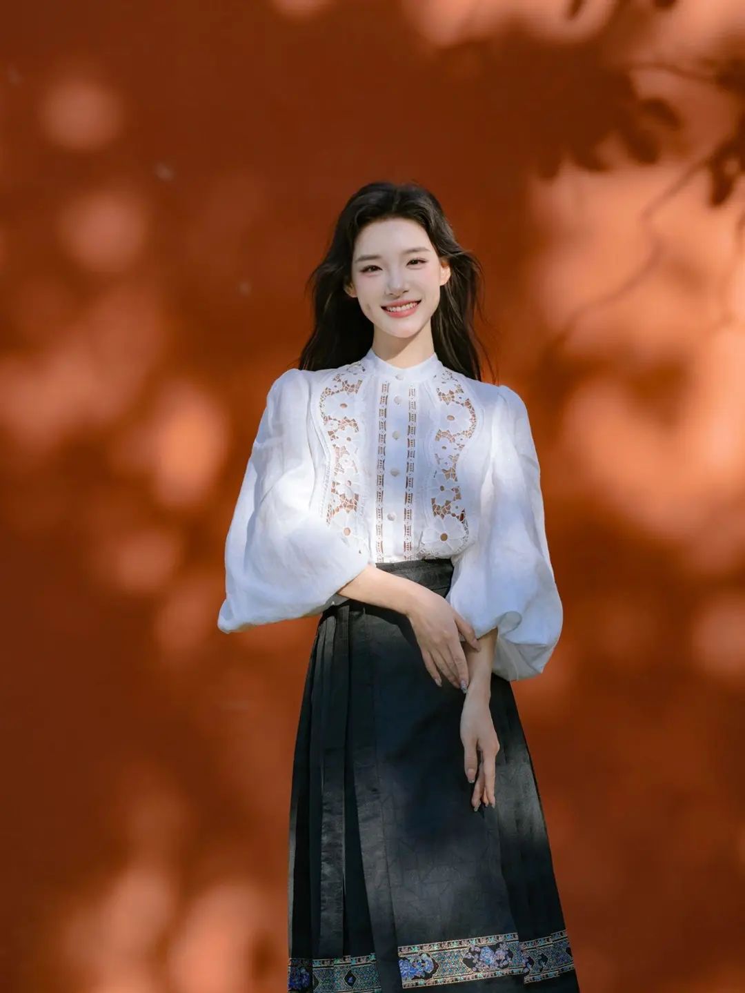 这81个拍照姿势,适合各种场景,在哪里拍照都出片漂亮