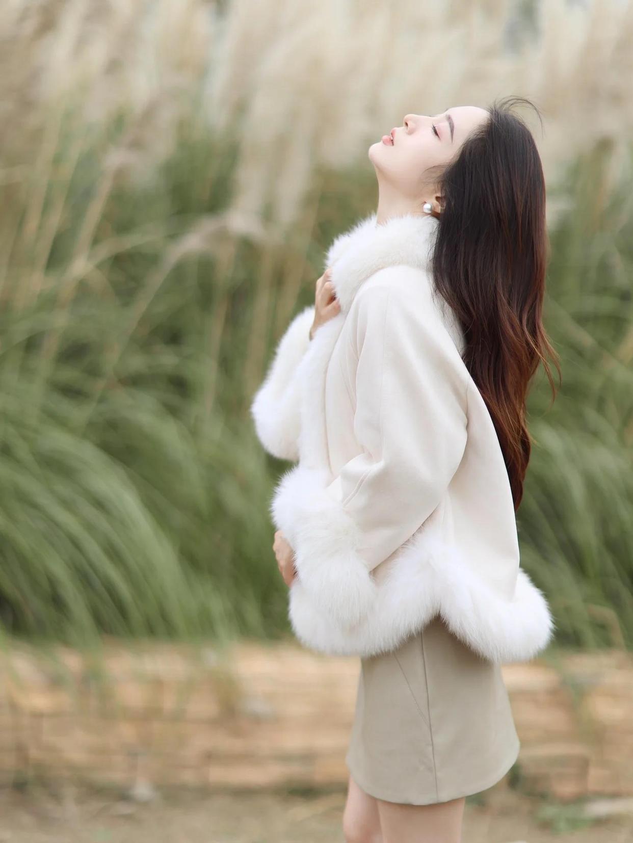 芦苇荡里拍人像,这些要点重点学,拍出简约高级大气美