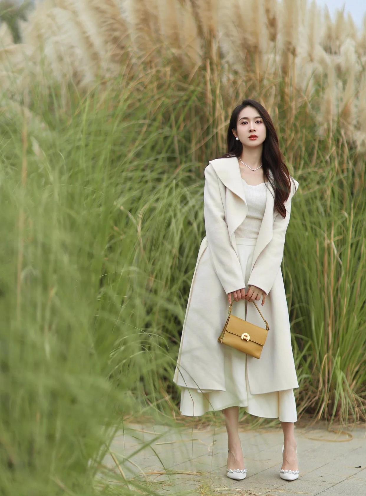 芦苇荡里拍人像,这些要点重点学,拍出简约高级大气美