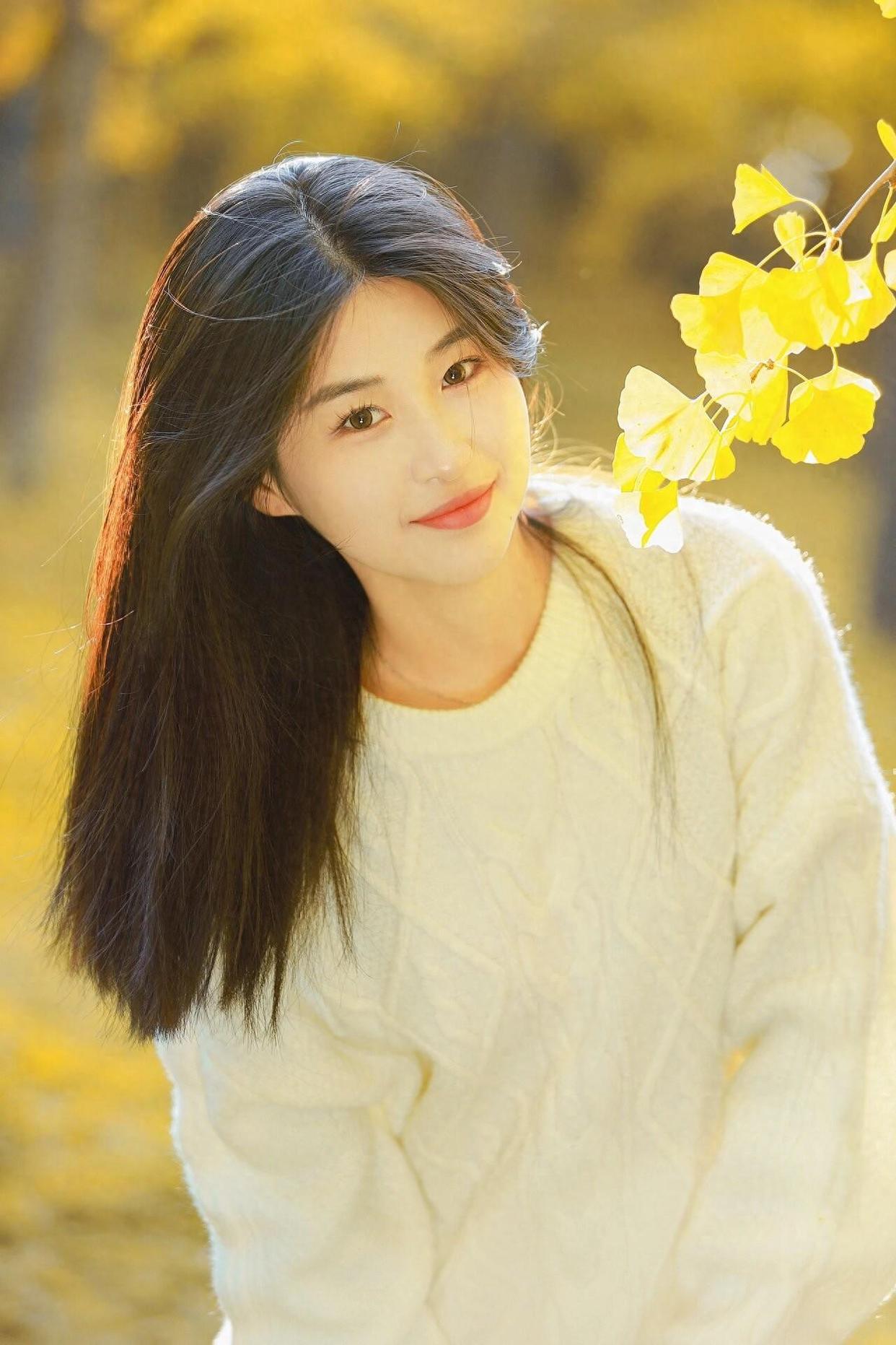 适合在外拍照的9个姿势,学起来,拍照很漂亮