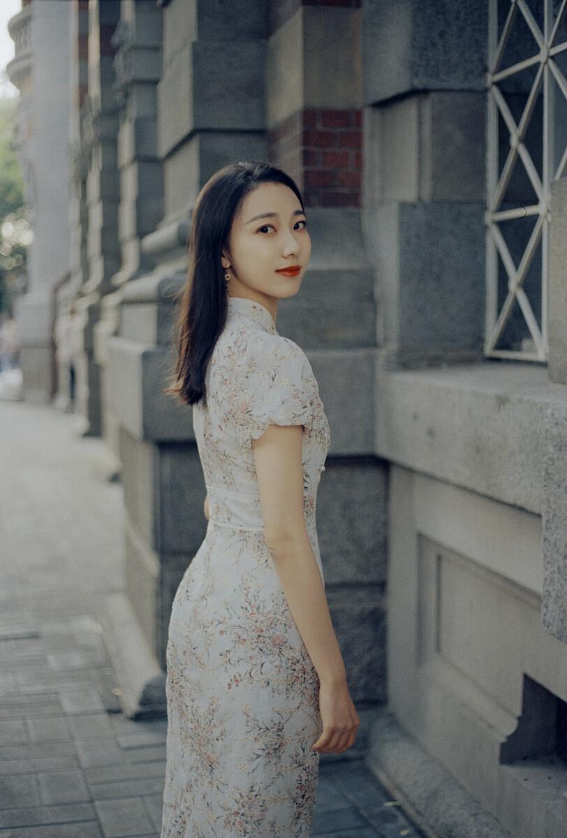 旗袍拍照一学就会,8个姿势技巧,气质好看,落落大方