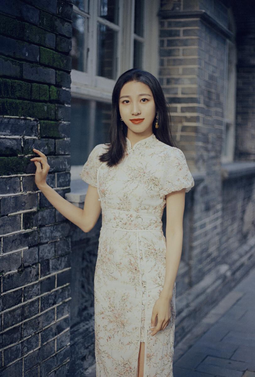 旗袍拍照一学就会,8个姿势技巧,气质好看,落落大方