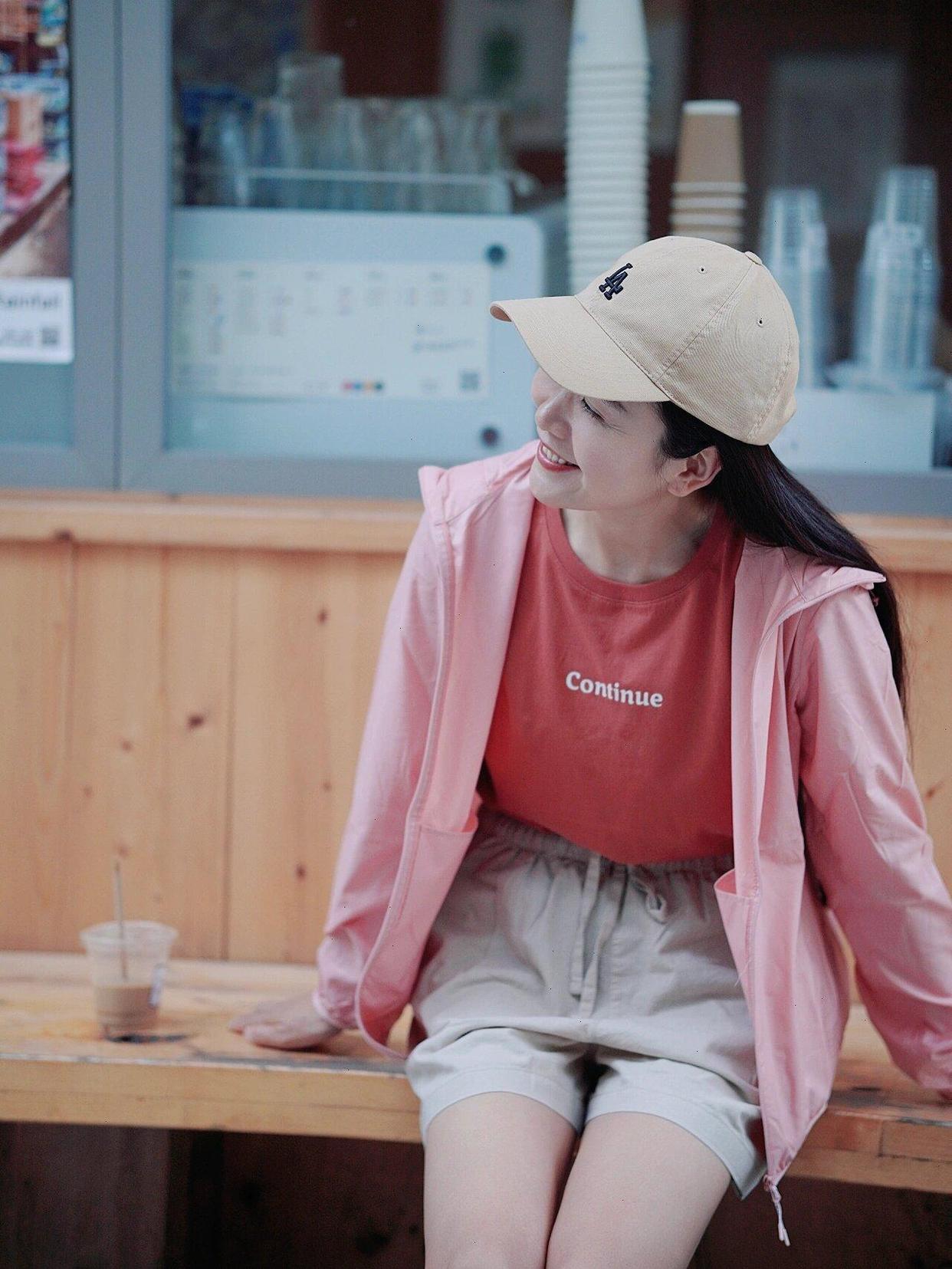 怎么拍照好看,一些简单出片的拍照姿势,一次性整理好了