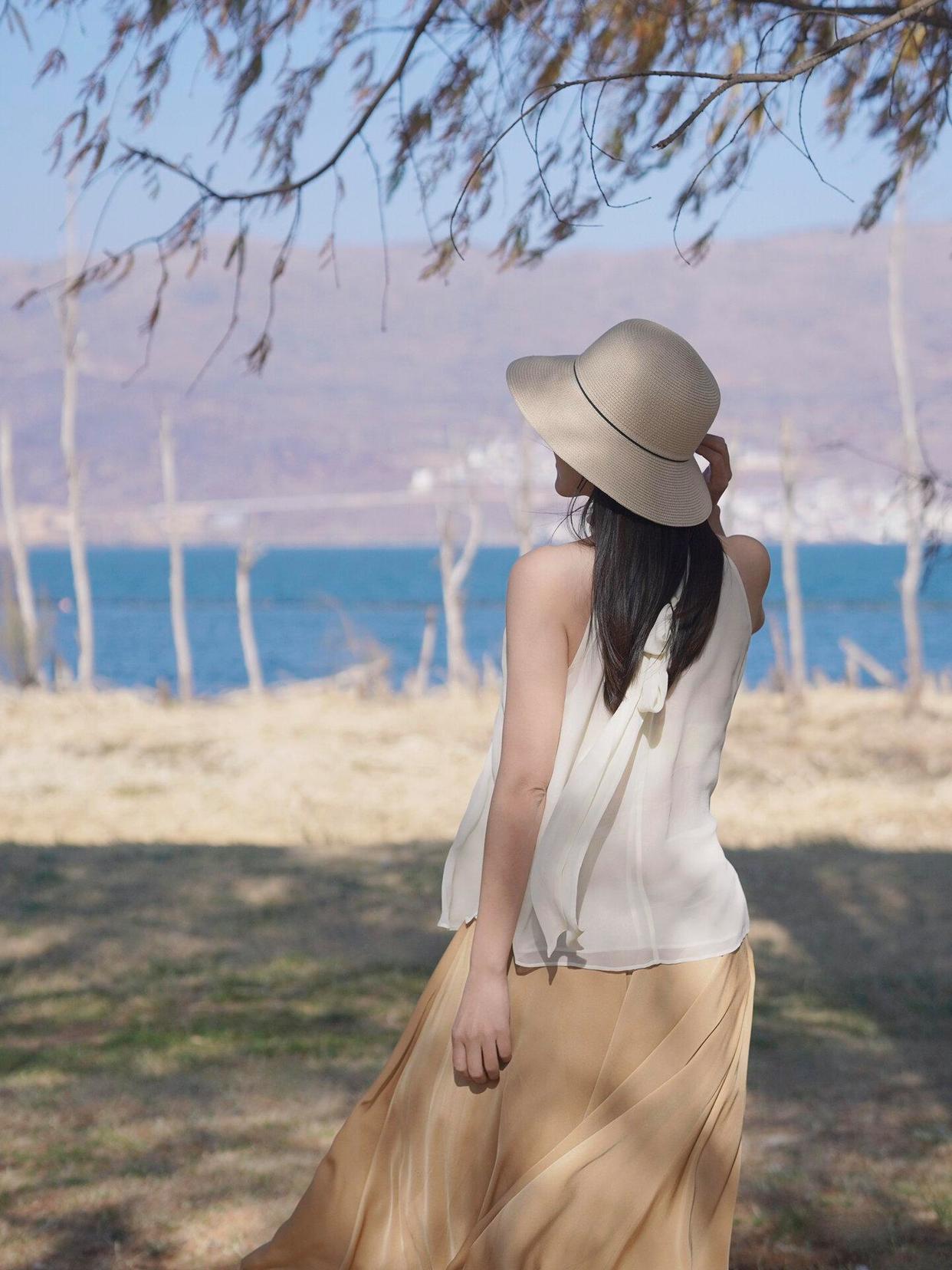 怎么拍照好看,一些简单出片的拍照姿势,一次性整理好了