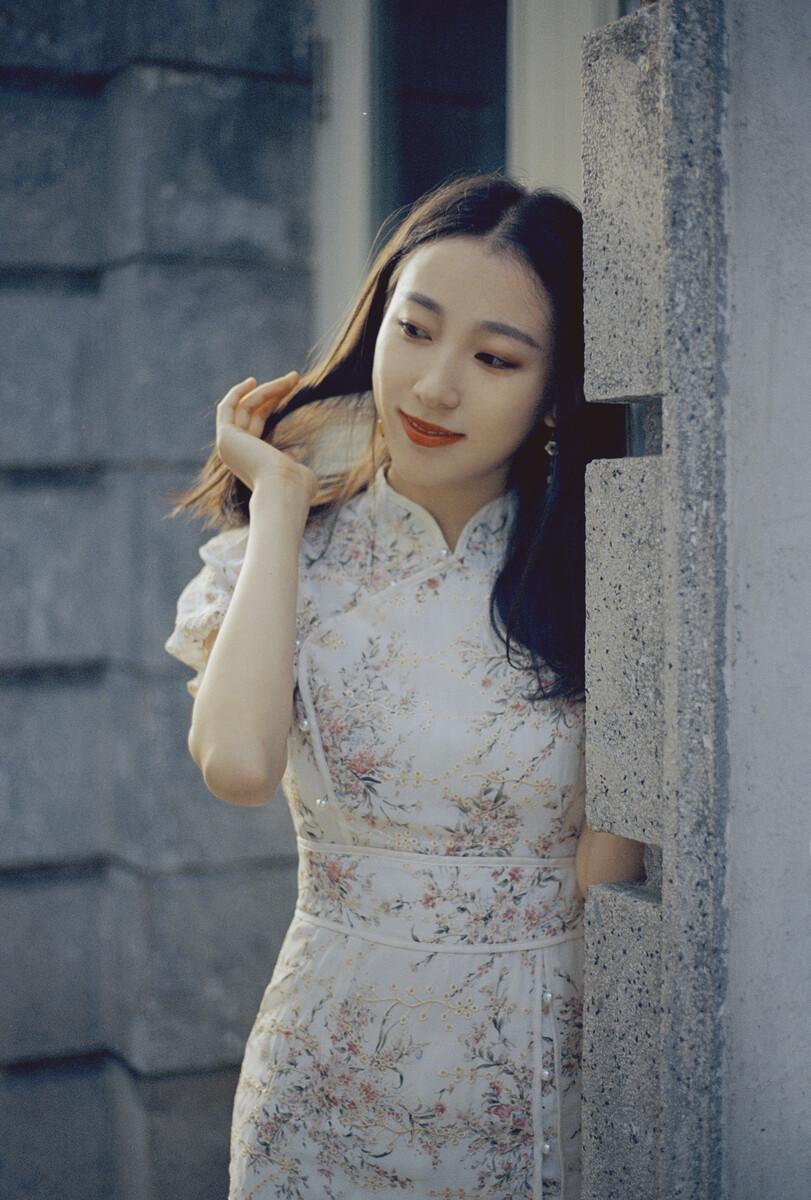 旗袍拍照一学就会,8个姿势技巧,气质好看,落落大方