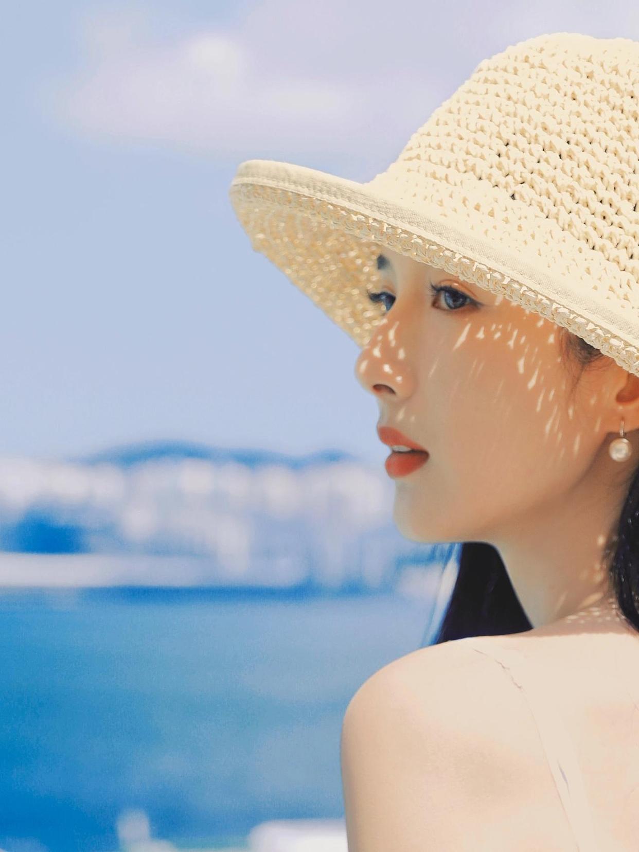 适合在外拍照的9个姿势,学起来,拍照很漂亮