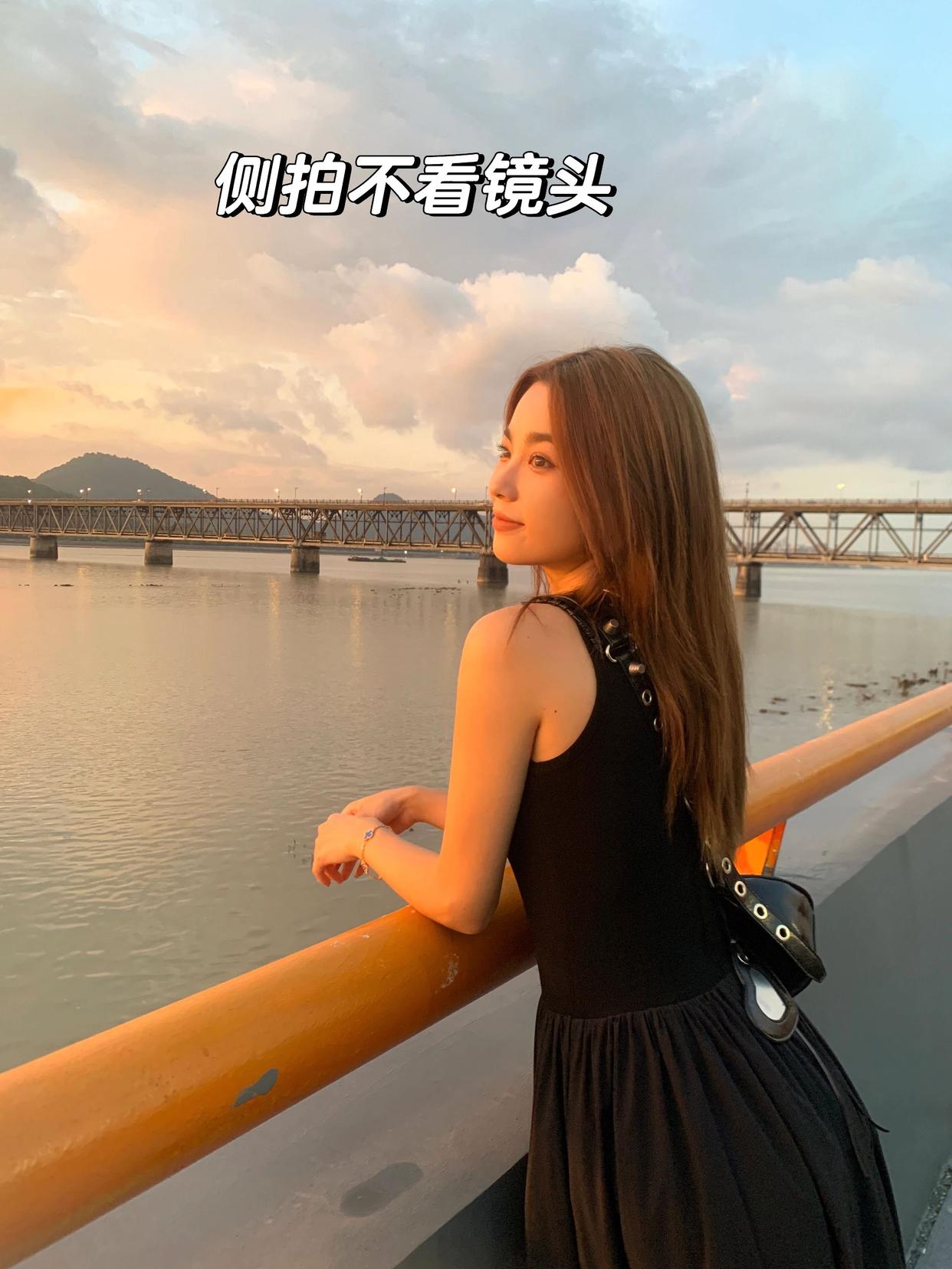 9个夕阳拍照姿势,一看就会,出片氛围感满满