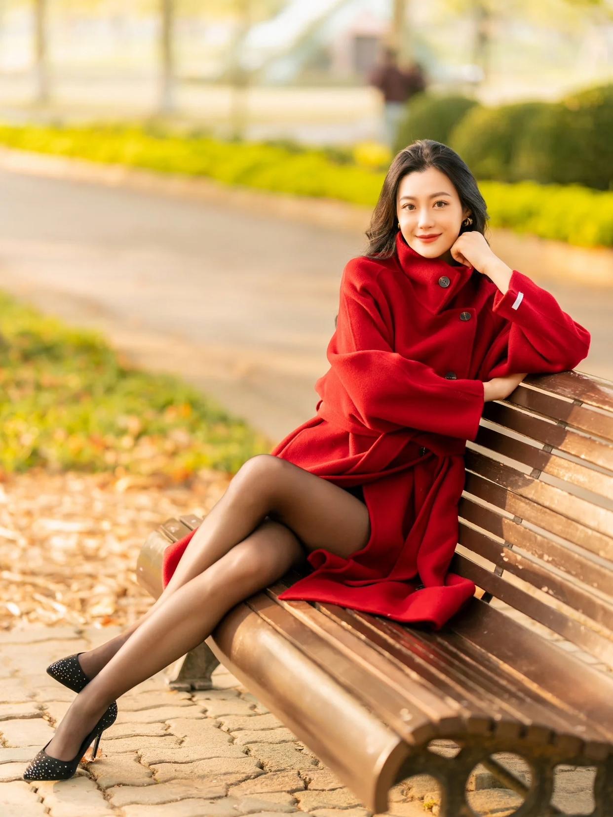 树林中拍气质优雅大片,8个技巧学起来,出片高级人很漂亮