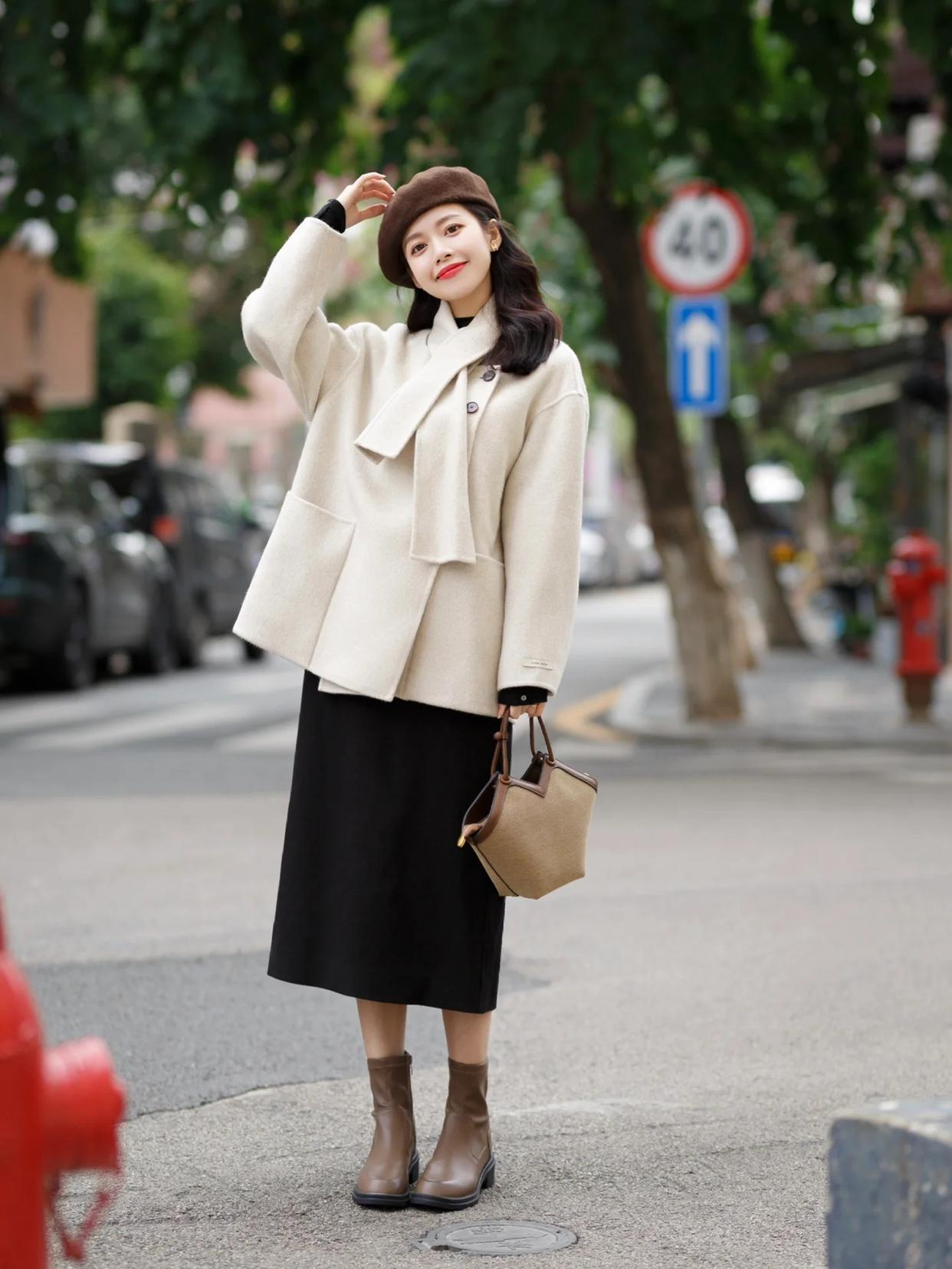 7个自然又出圈拍照姿势,日常照片这样拍,发朋友圈获赞无数