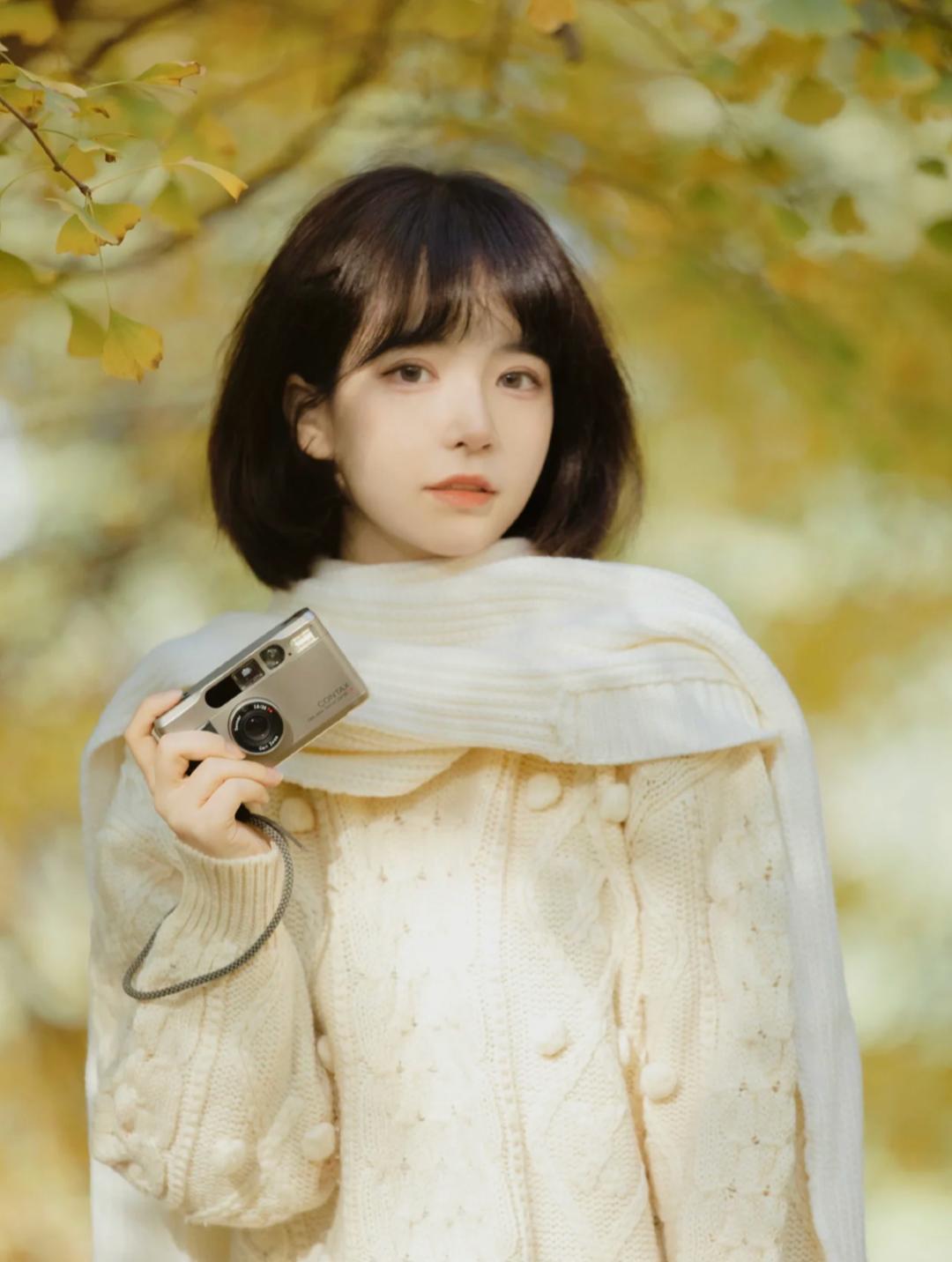 秋季人像这样拍,又美又有氛围感,发朋友圈获赞无数