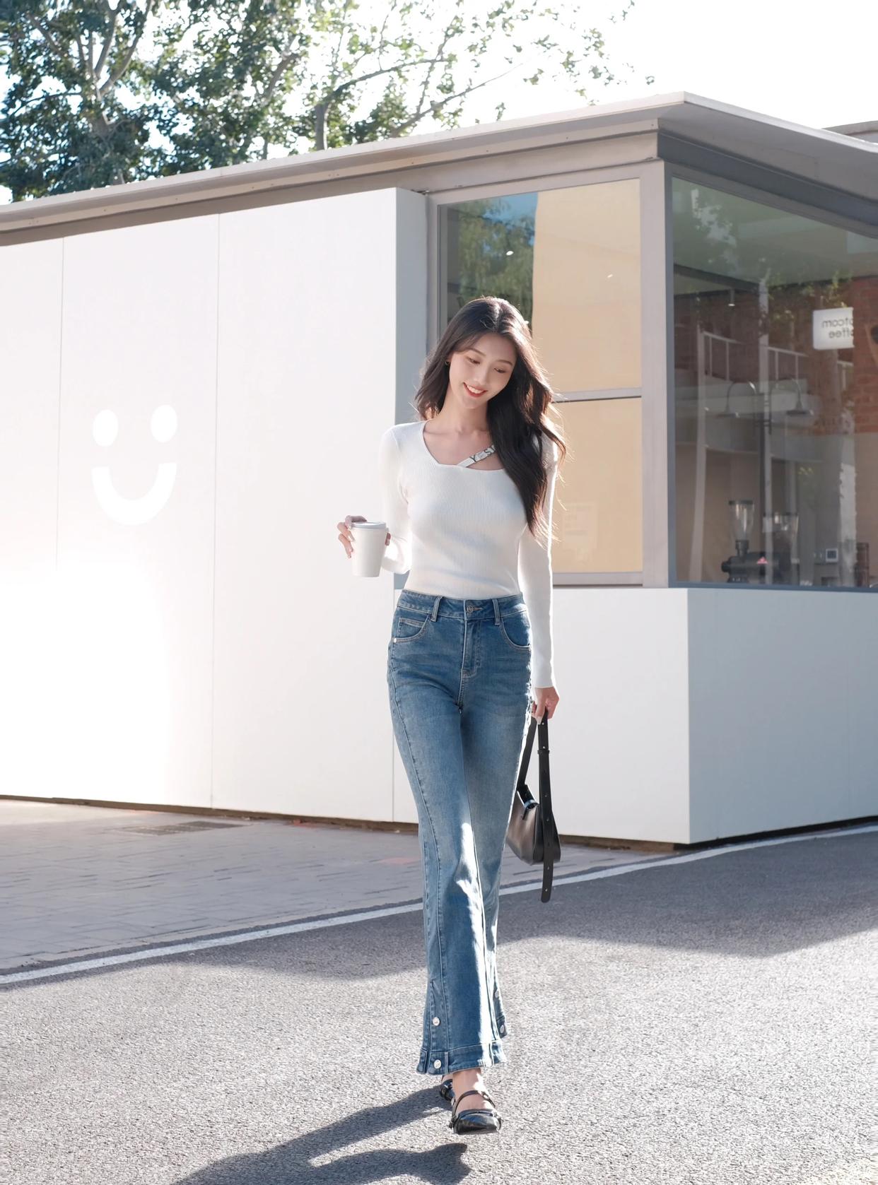 8个全身拍照动作,好看显瘦有气质,拍出满满表现力