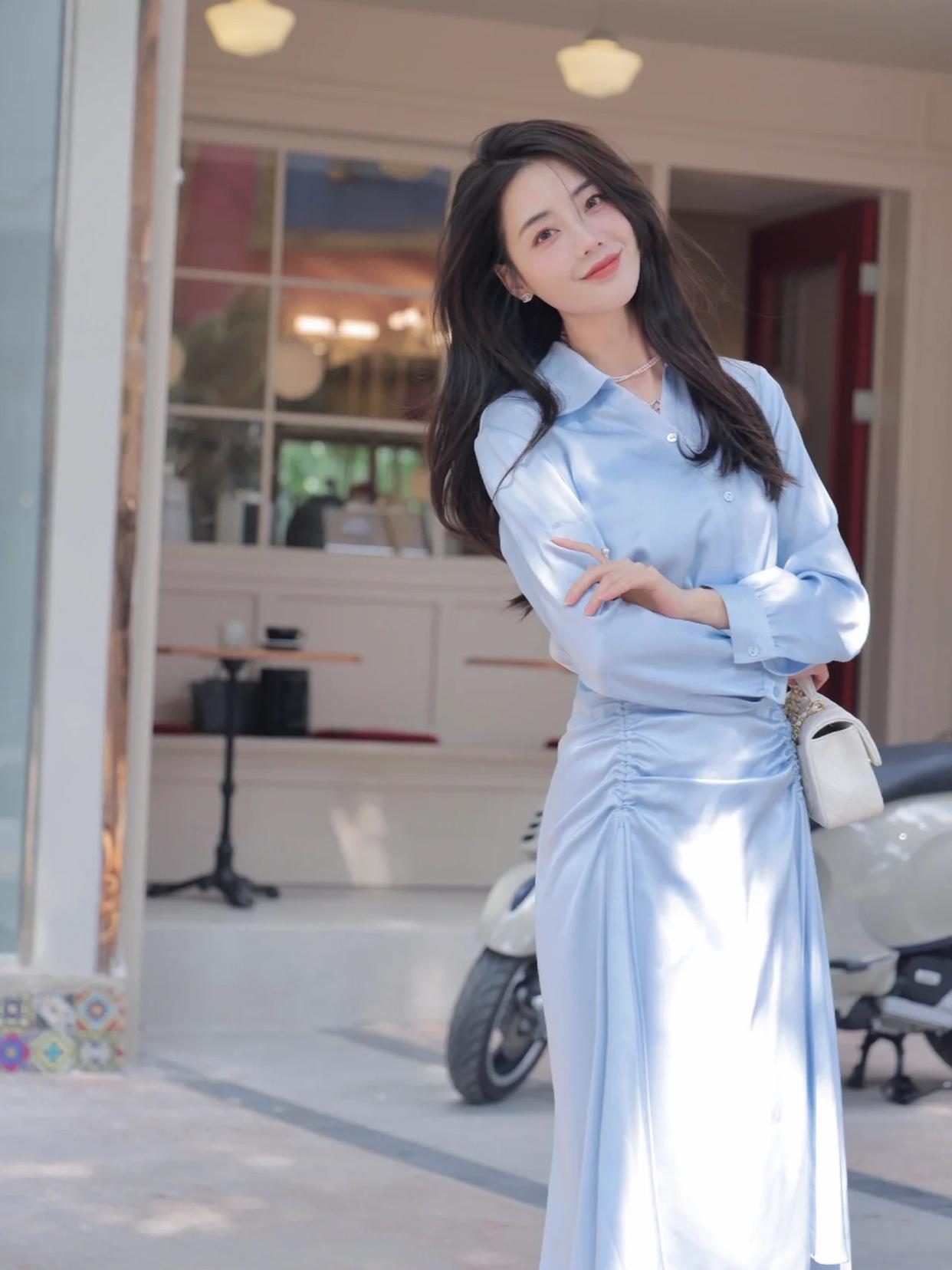 穿裙子如何拍照更有气质?这些实用技巧,自然大方很有味道