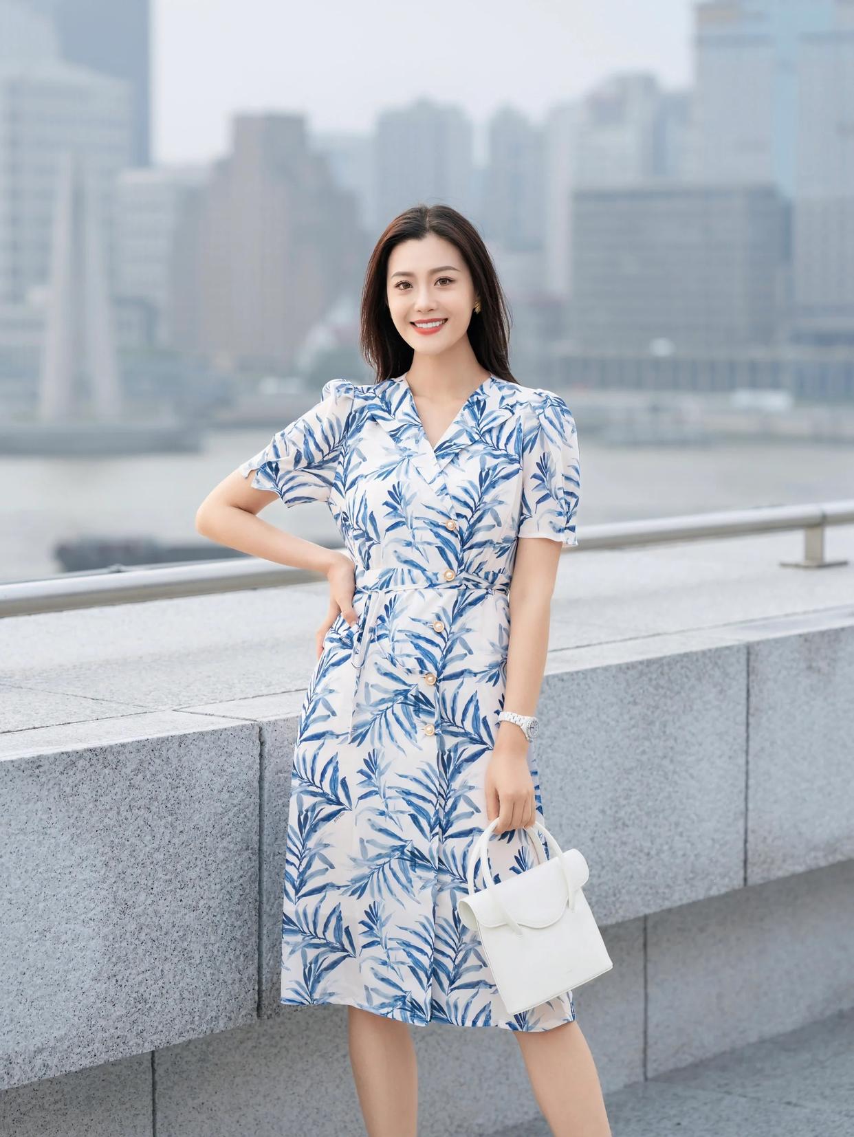 知性姐姐拍照,8个实用技巧,出片落落大方很漂亮