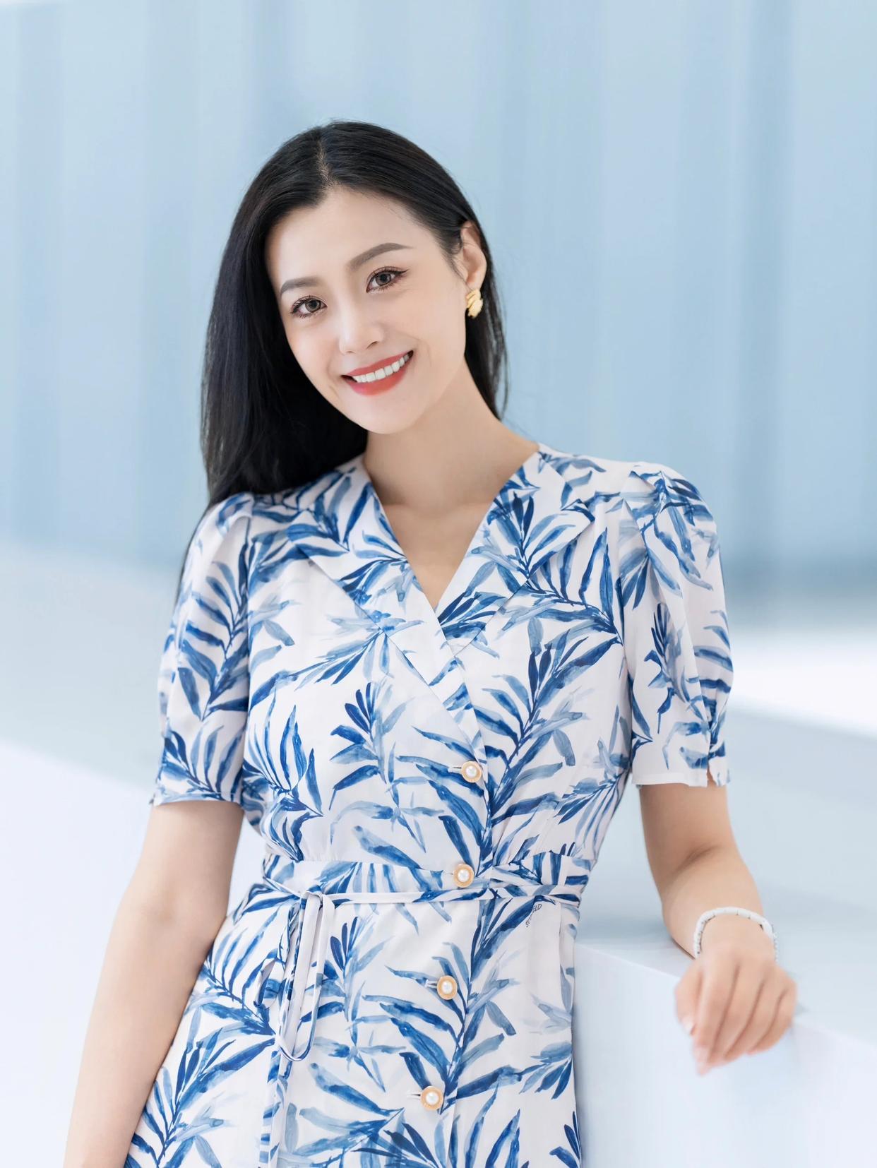 知性姐姐拍照,8个实用技巧,出片落落大方很漂亮