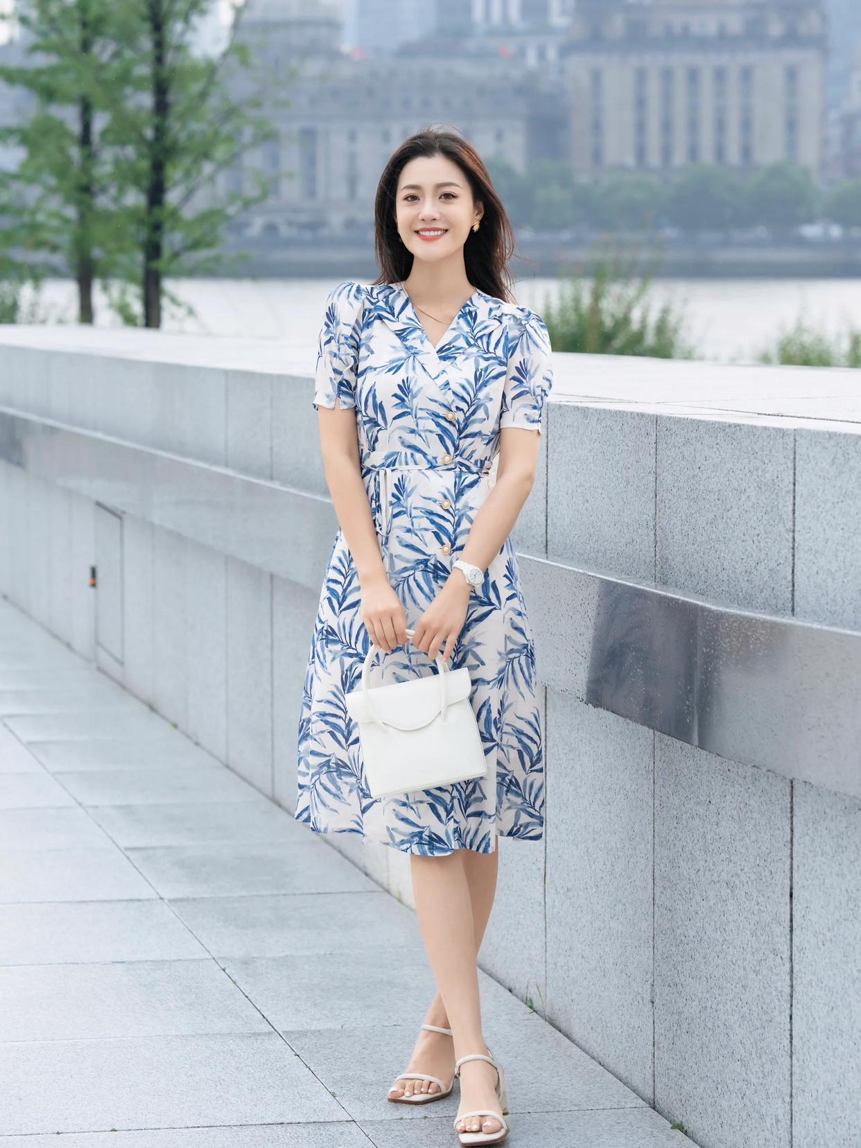 知性姐姐拍照,8个实用技巧,出片落落大方很漂亮