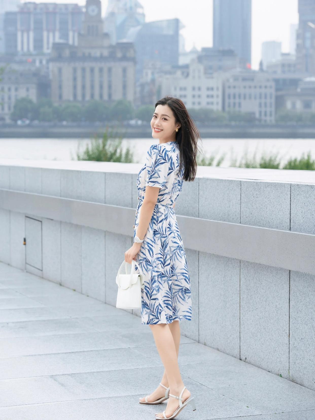 知性姐姐拍照,8个实用技巧,出片落落大方很漂亮