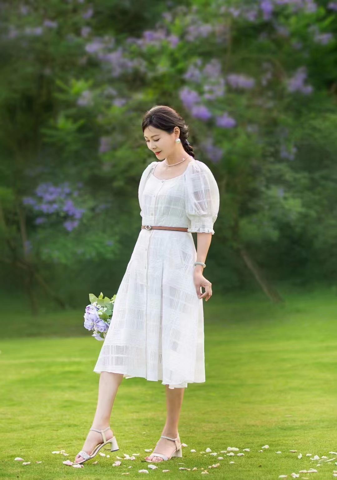 中年姐姐拍优雅美照,这些通俗易懂的技巧,出片气质大方有韵味