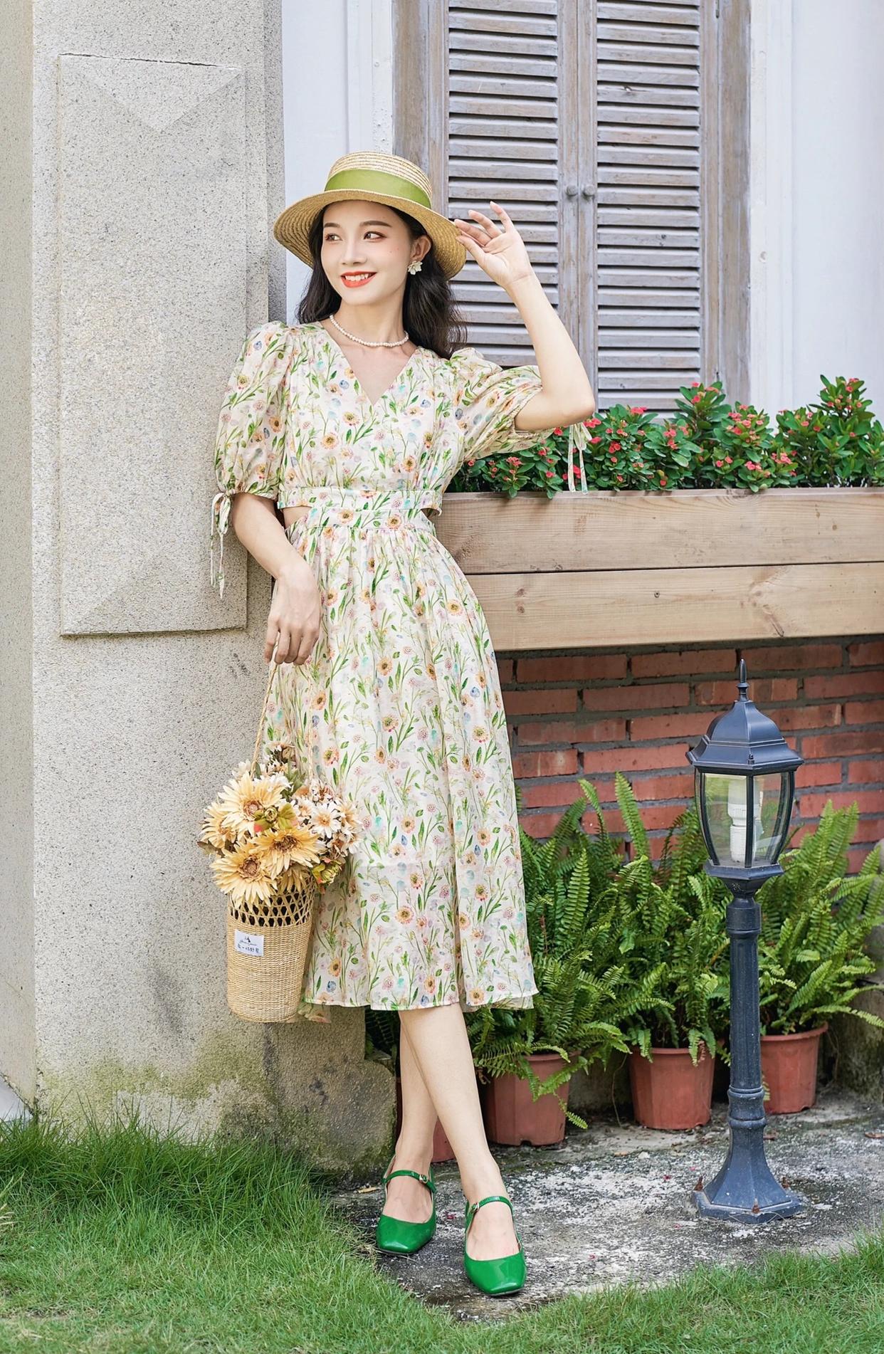 穿好看的裙子拍照,9个自然优雅的姿势,拍照尽显女性魅力