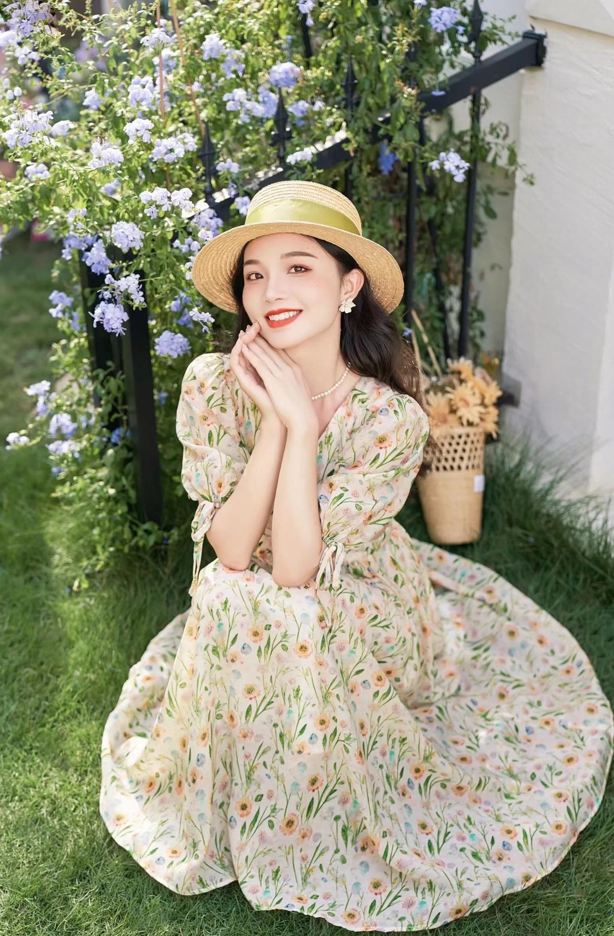 穿好看的裙子拍照,9个自然优雅的姿势,拍照尽显女性魅力