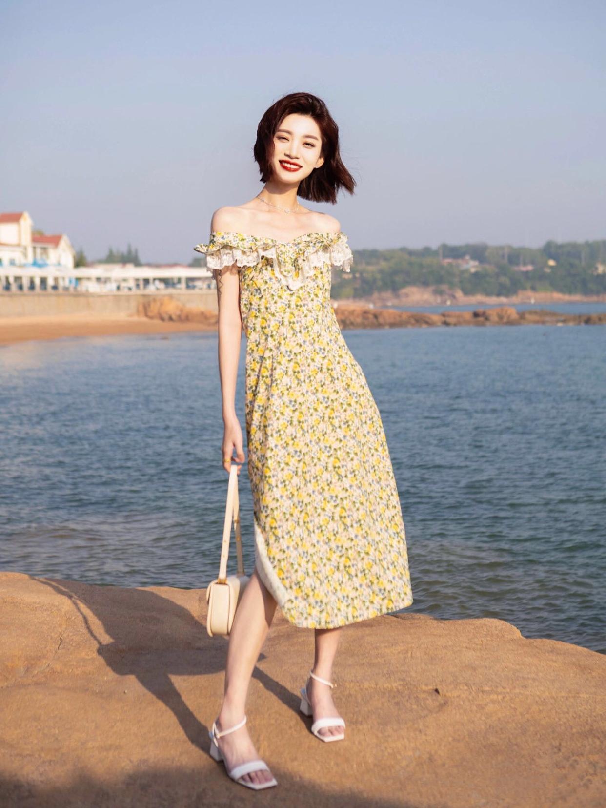 日常想要拍出好身材,这些摄影口诀,教你拍出苗条显身材的人像照